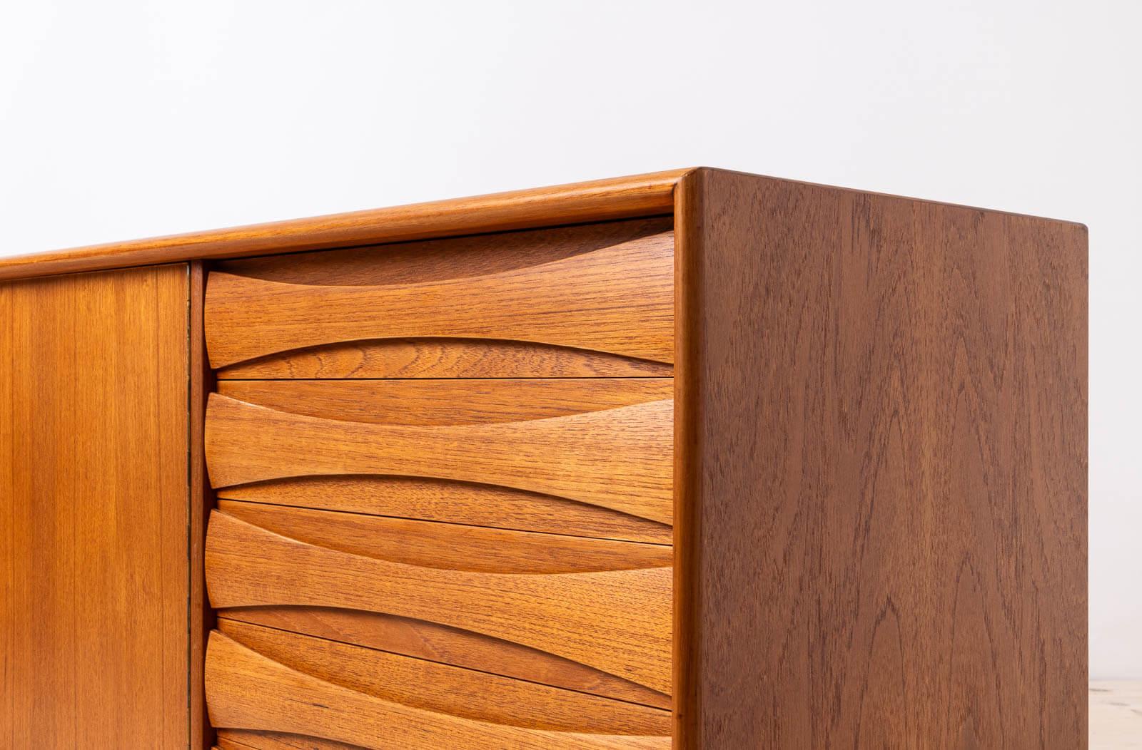 Ottone Credenza Sven Andersen in teak, The Modern Scandinavian Modern, Mid Century Modern, anni '50 in vendita