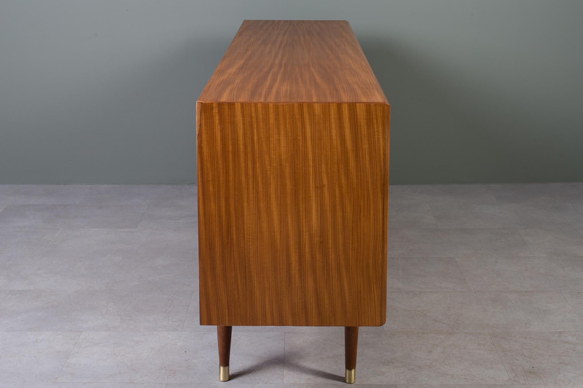 Sven Andersen Teak Sideboard, Timeless Scandinavian & MidCentury Modern Design For Sale 1