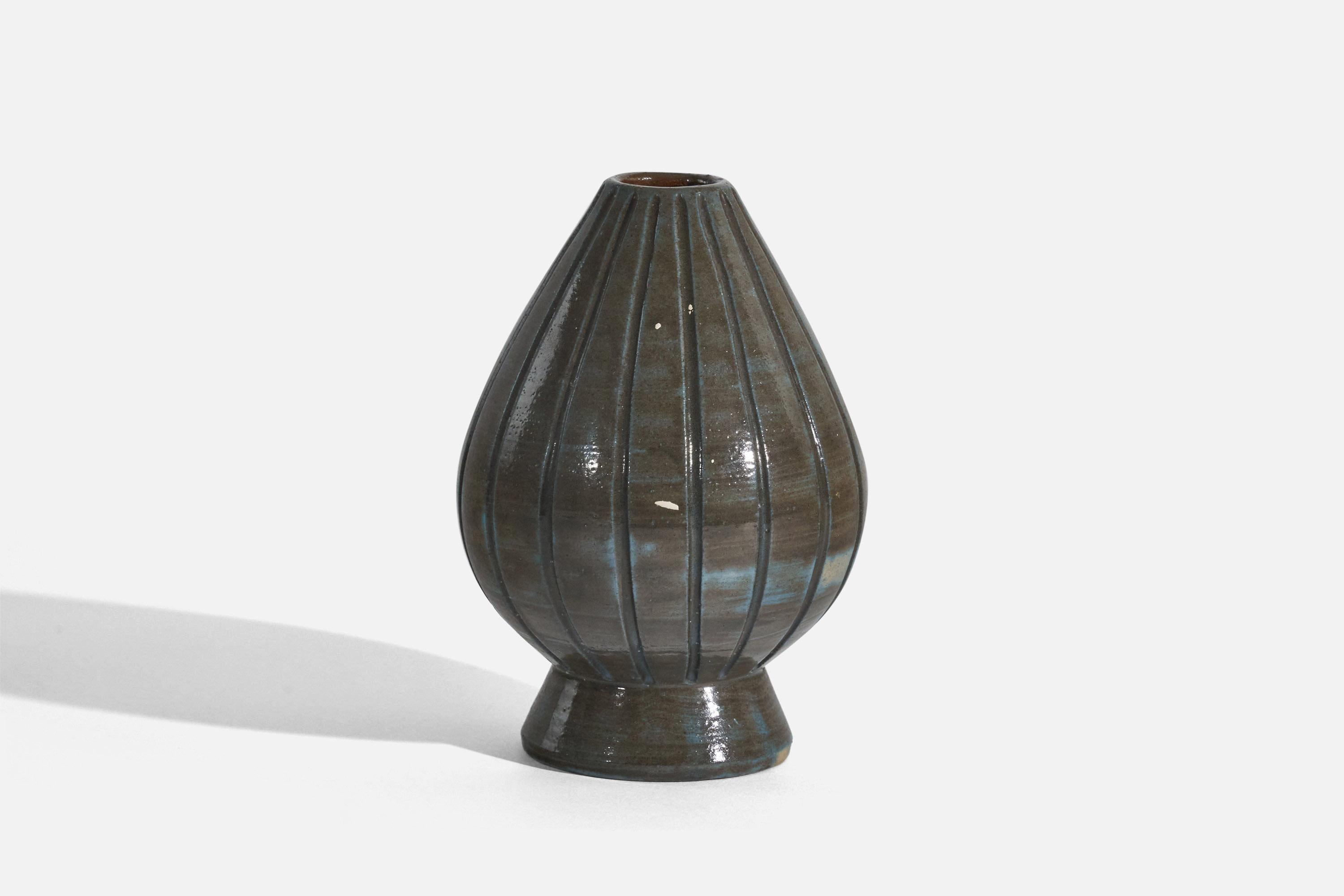 A brown and blue glazed stoneware vase designed by Sven Bolin and produced by Höganäs, Sweden, circa 1960s.

