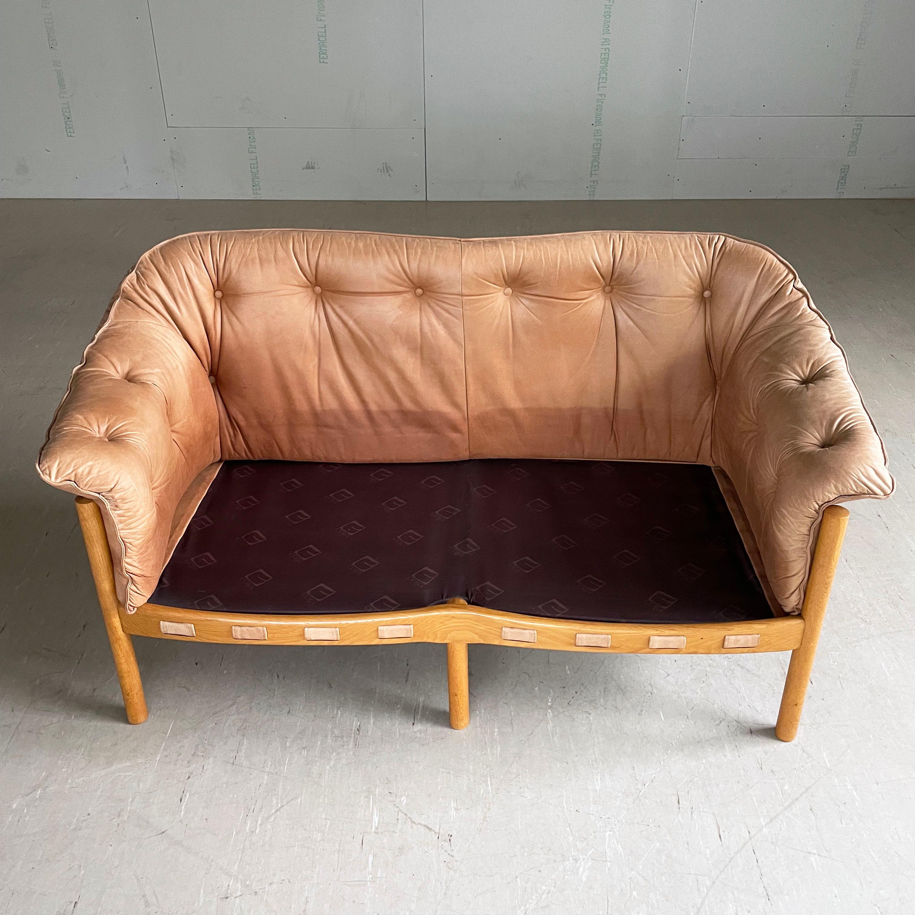 Sven Ellekaer leather sofa produced by Coja For Sale 3
