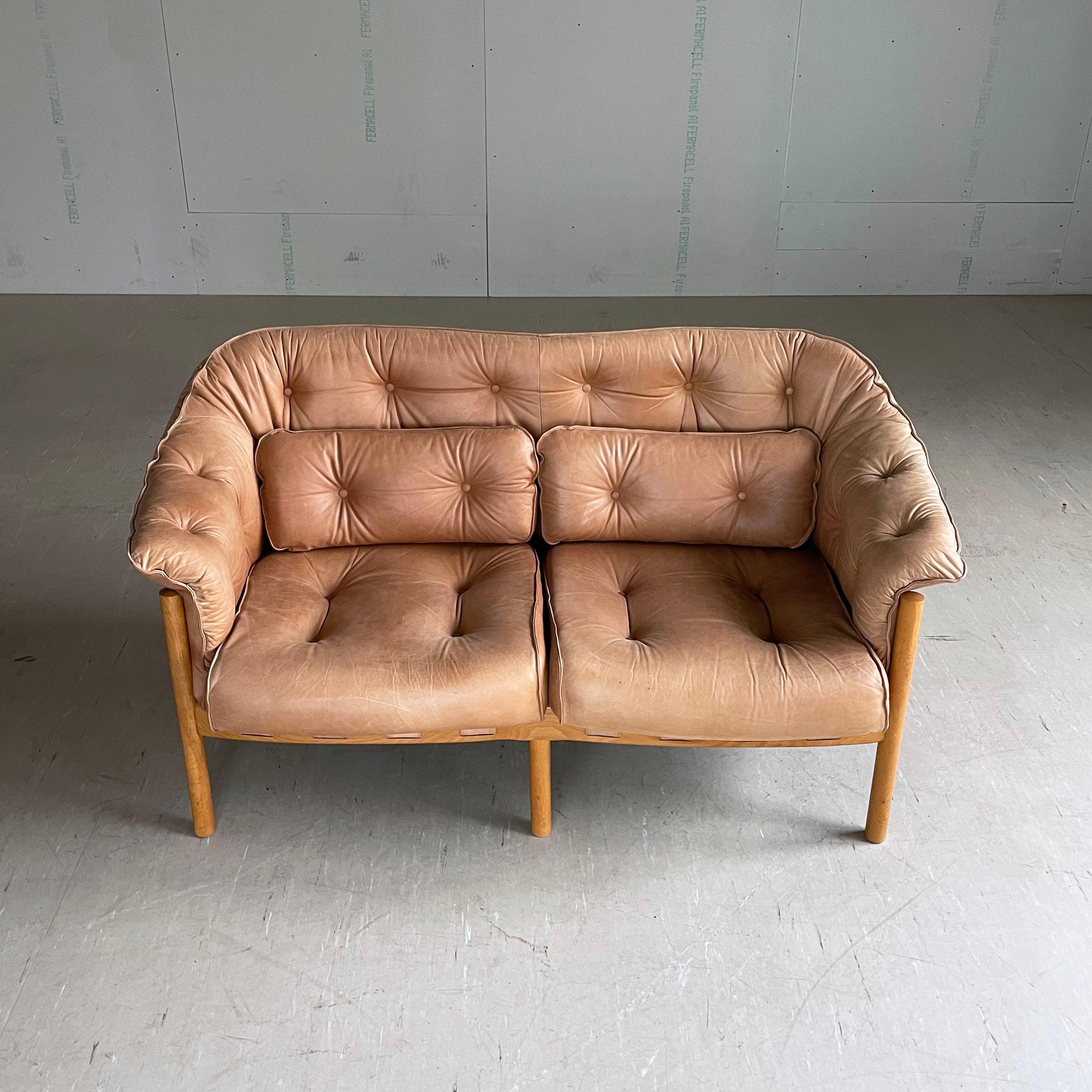 Sven Ellekaer leather sofa produced by Coja For Sale 10