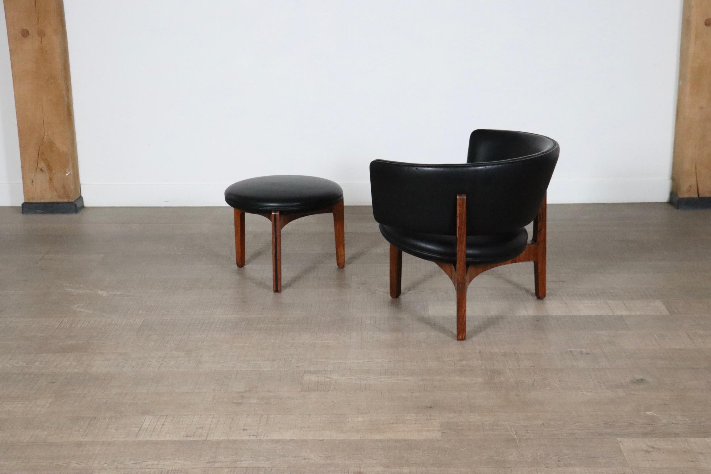 Mid-20th Century Sven Ellekaer Lounge Chair And Stool For Christian Linneberg 1962