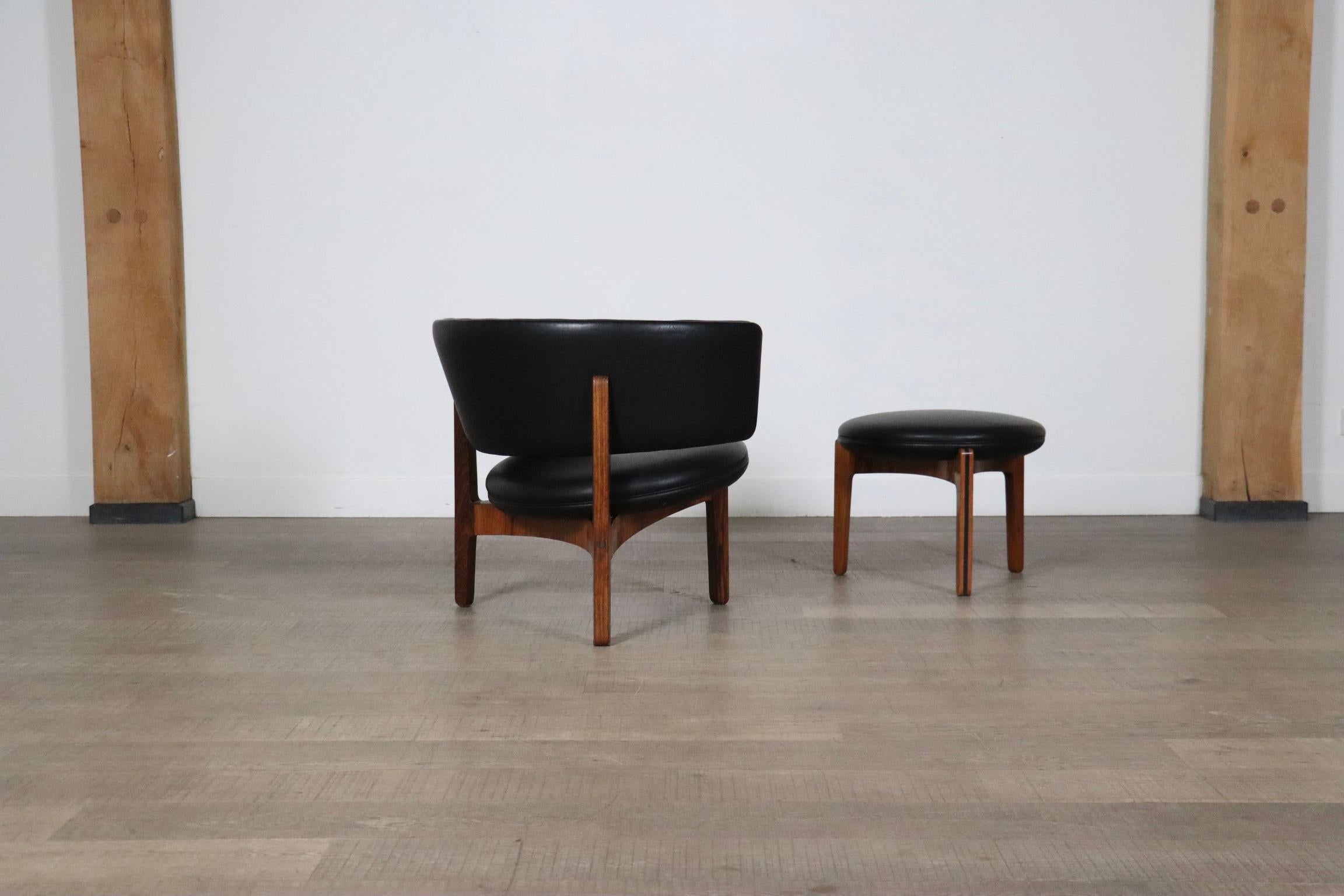 Sven Ellekaer Lounge Chair And Stool For Christian Linneberg 1962 1