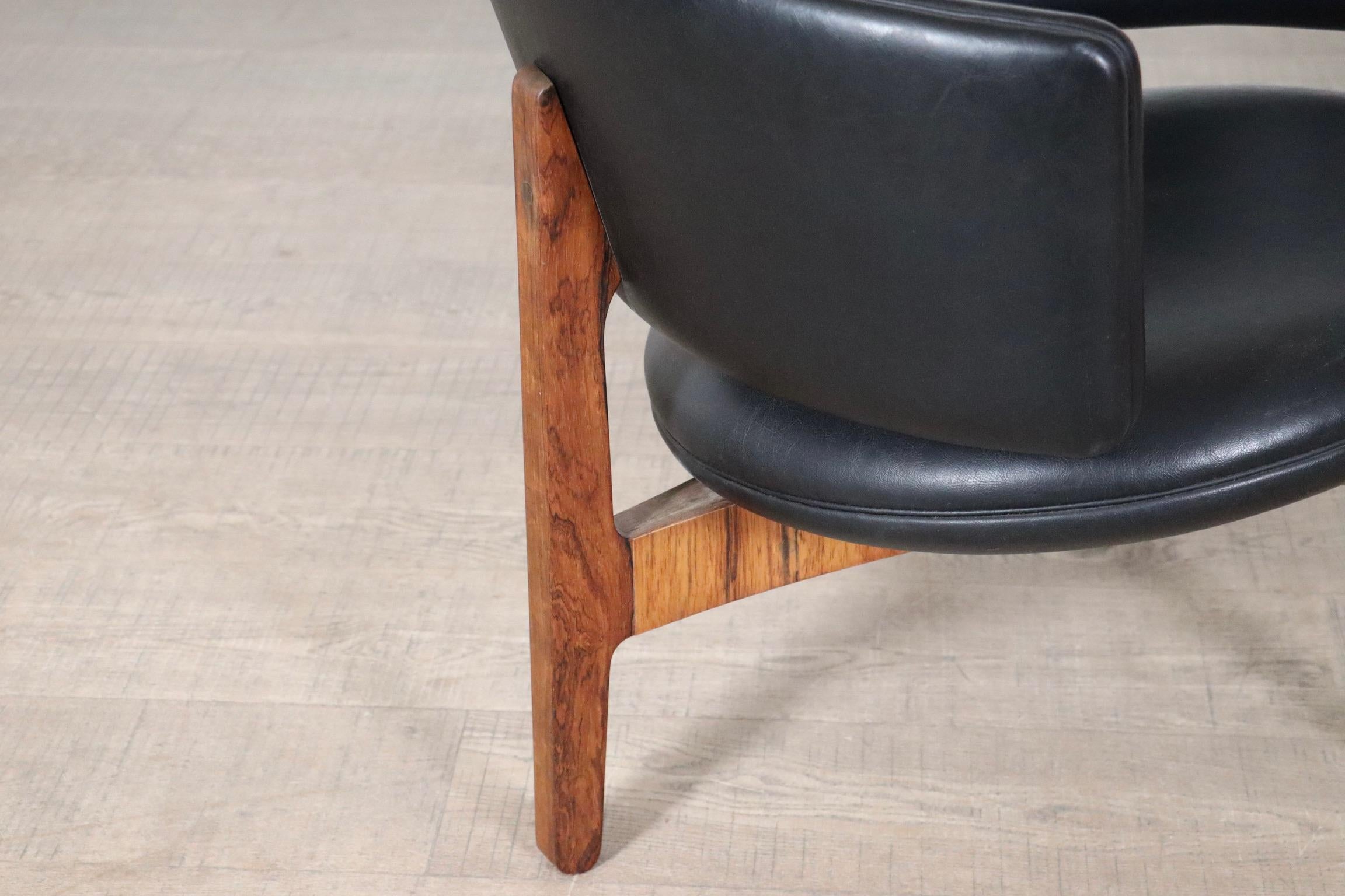 Sven Ellekaer Lounge Chair And Stool For Christian Linneberg 1962 2