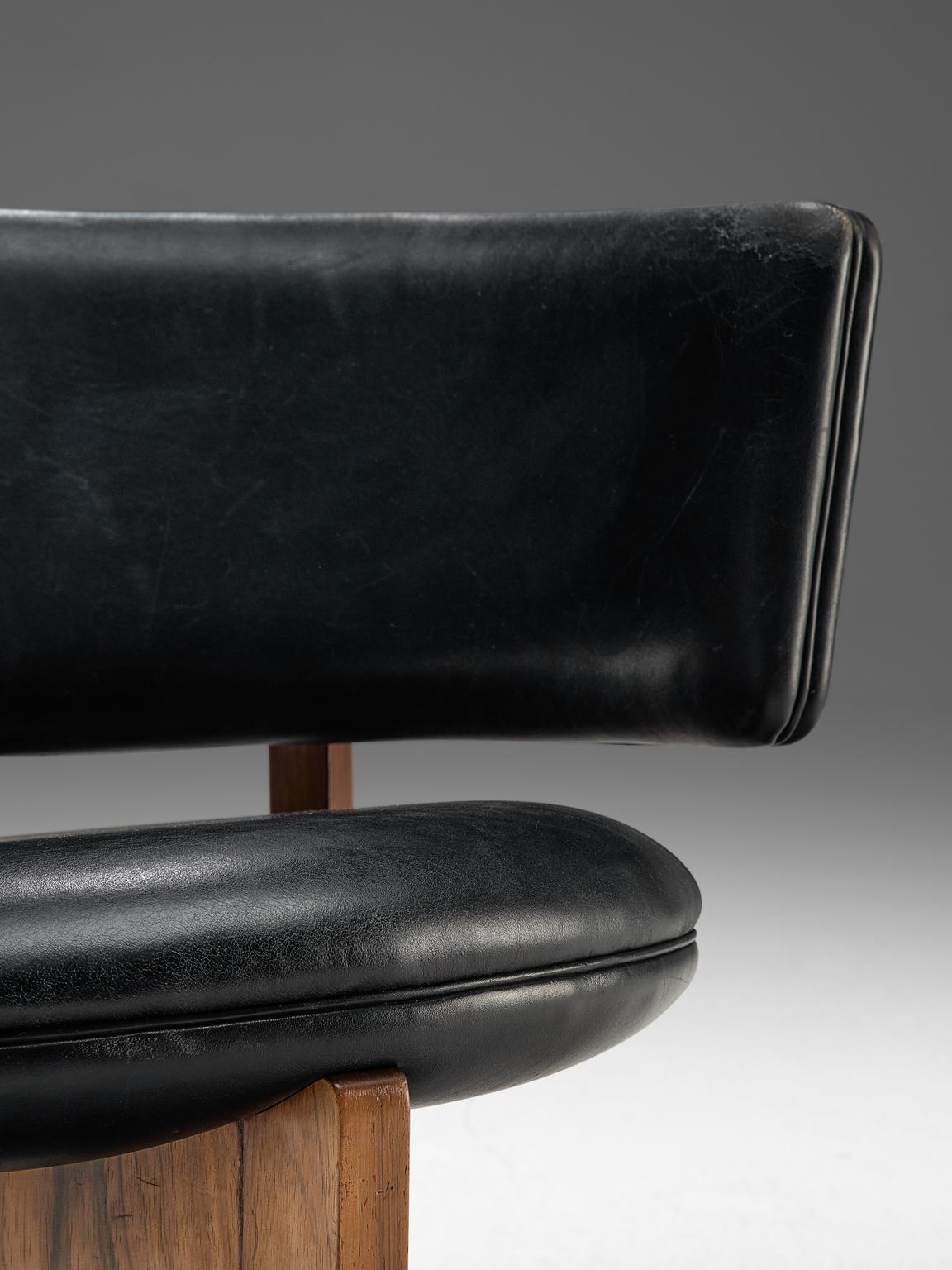 Sven Ellekaer Lounge Chair in Rosewood and Original Black Leather 1