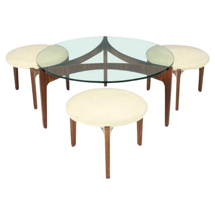 Sven Ellekaer Dreibeiniger Couchtisch aus Palisander und drei Hocker im Angebot