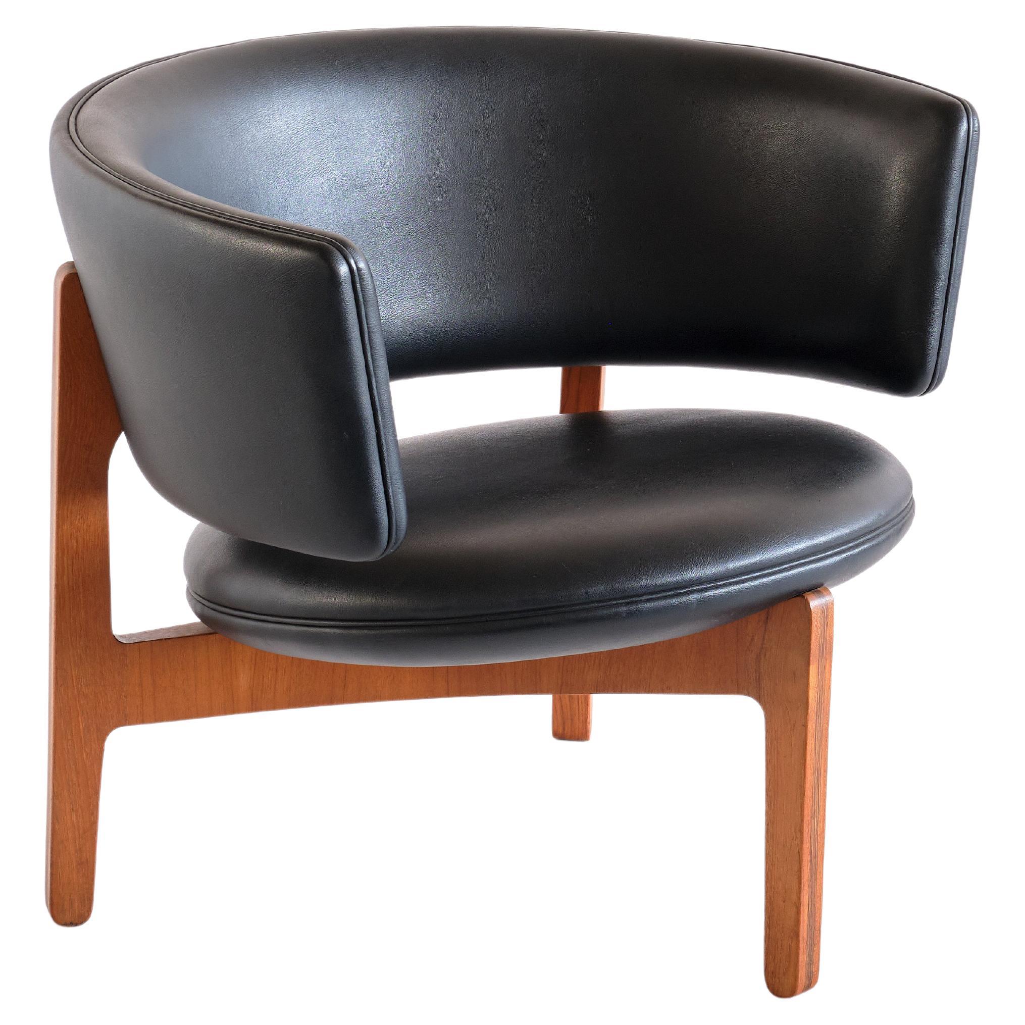 Sven Ellekaer Three Legged Lounge Chair, Christian Linneberg, Denmark, 1962 For Sale