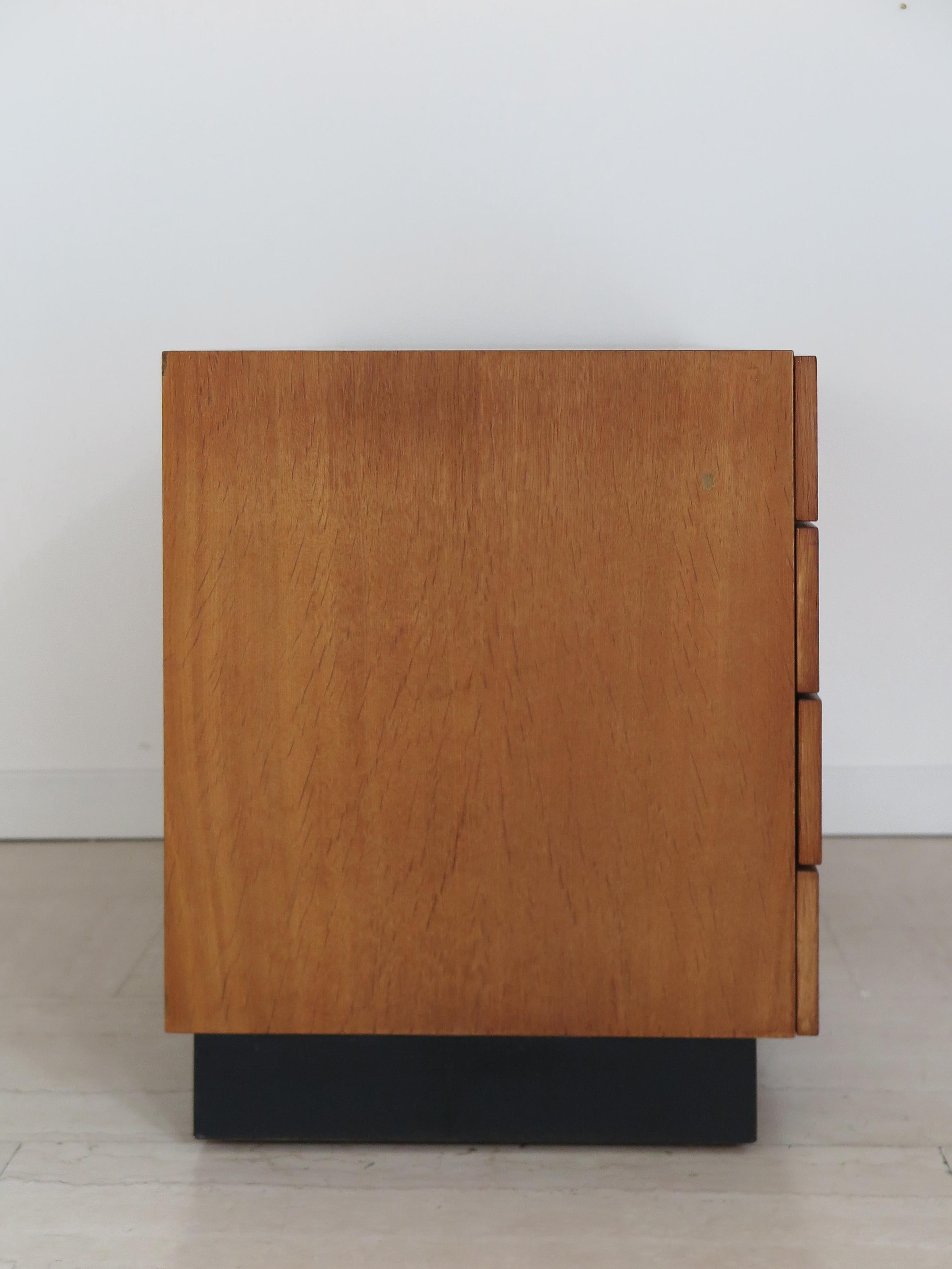 Milieu du XXe siècle Sven Ellekar pour Bramin Mobler Commode scandinave en Oak Oak, Danemark années 1960 en vente