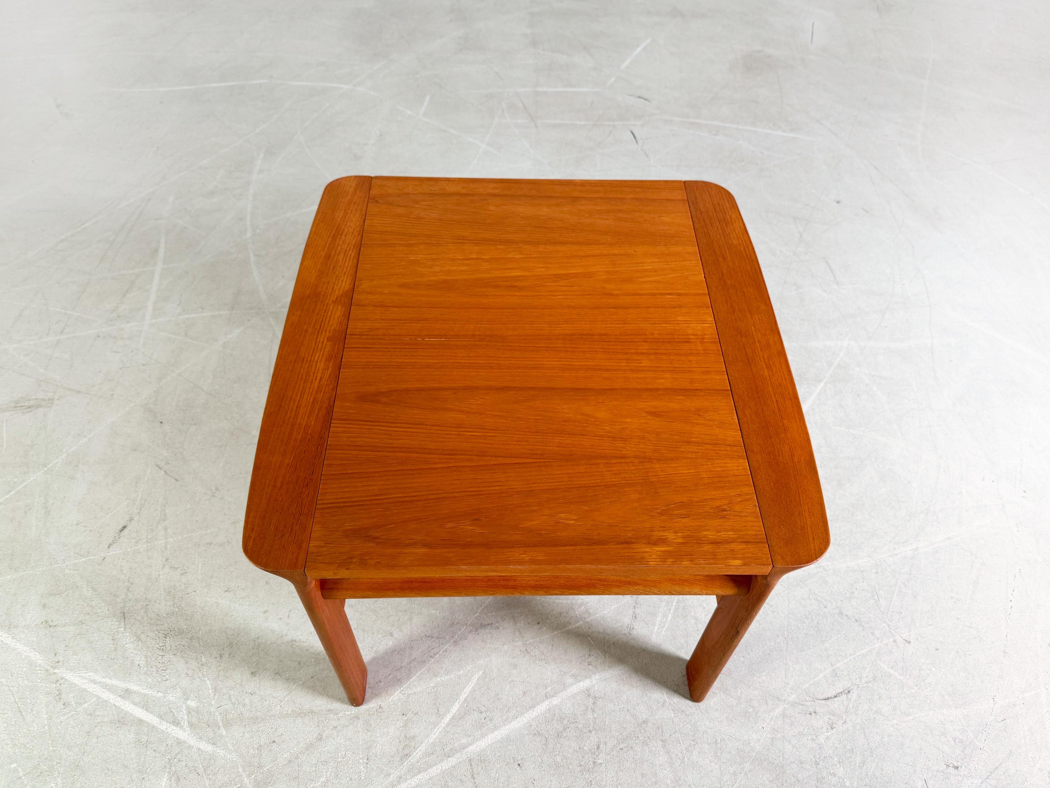 Sven Ellekär Teak Couchtisch Borneo Midcentury Komfort danish For Sale 1