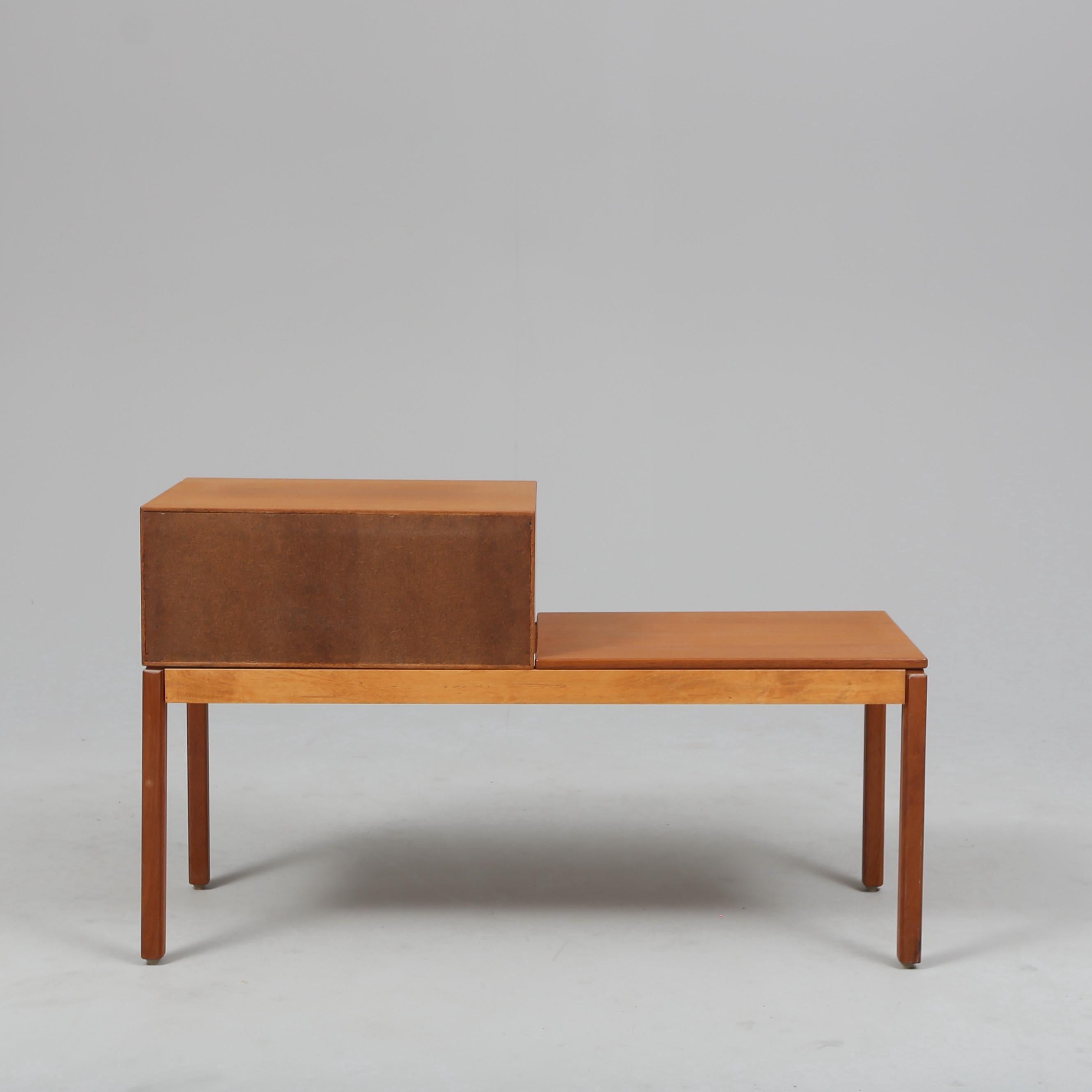 Mid-Century Modern SVEN ENGSTRÖM/GUNNAR MYRSTRAND. bench by  Tingströms Sweden 1960 For Sale