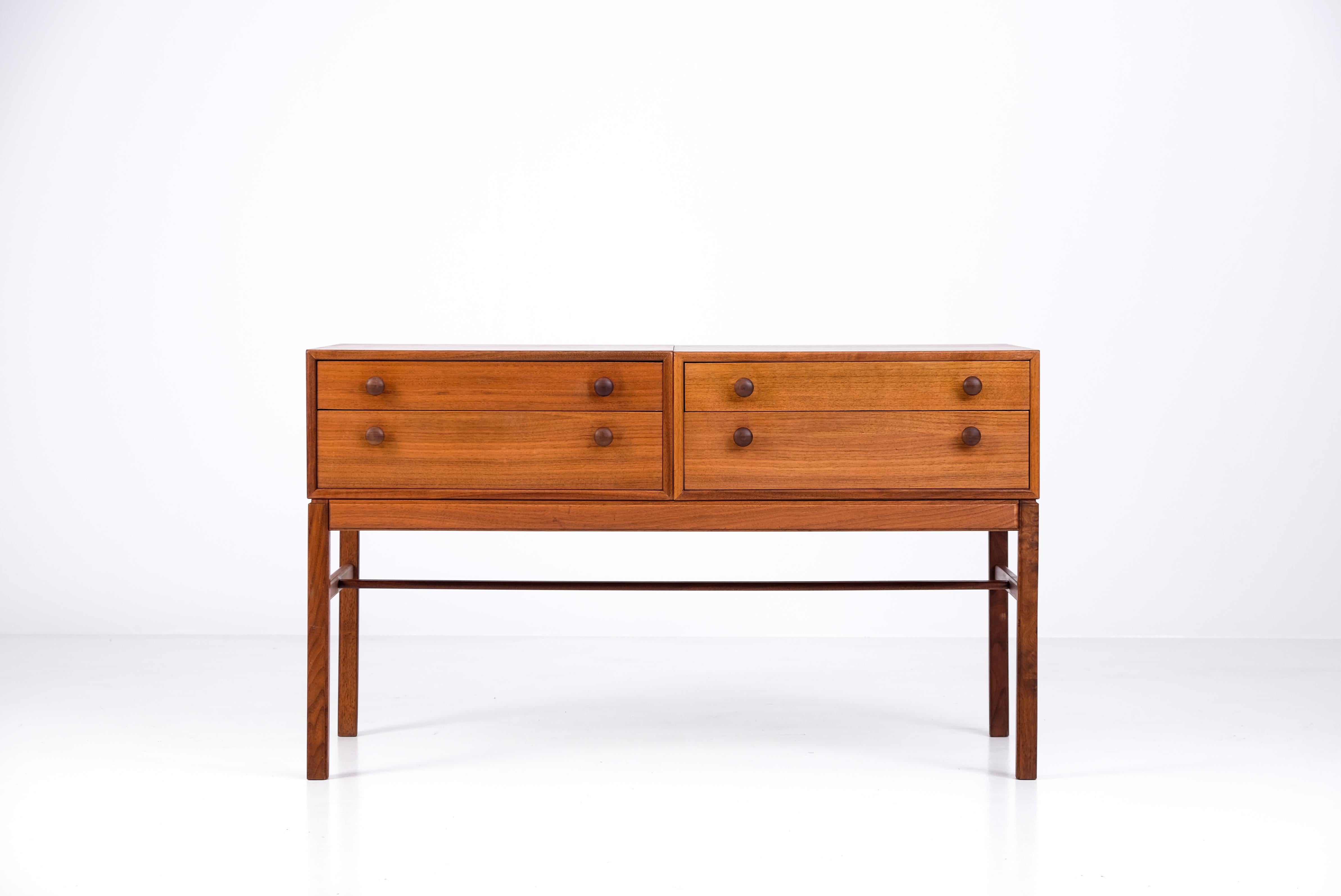 Mid-20th Century Sven Engström & Gunnar Myrstrand Side Table / Sideboard Casino by Tingströms For Sale