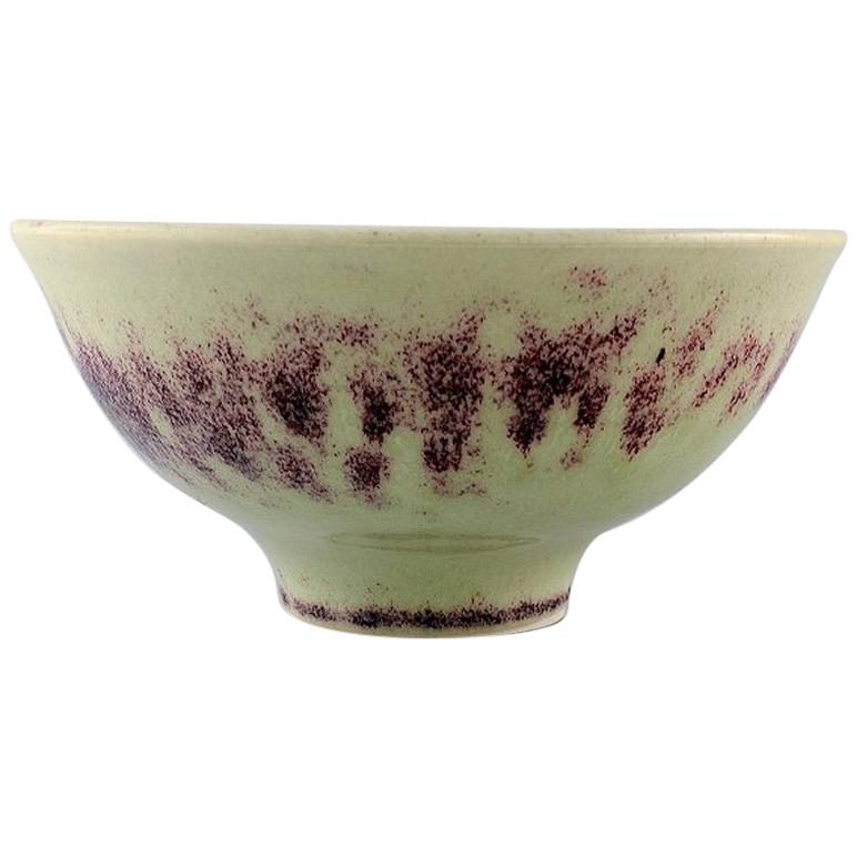 Sven Hofverberg '1923-1998' Swedish ceramist, Unique Ceramic bowl