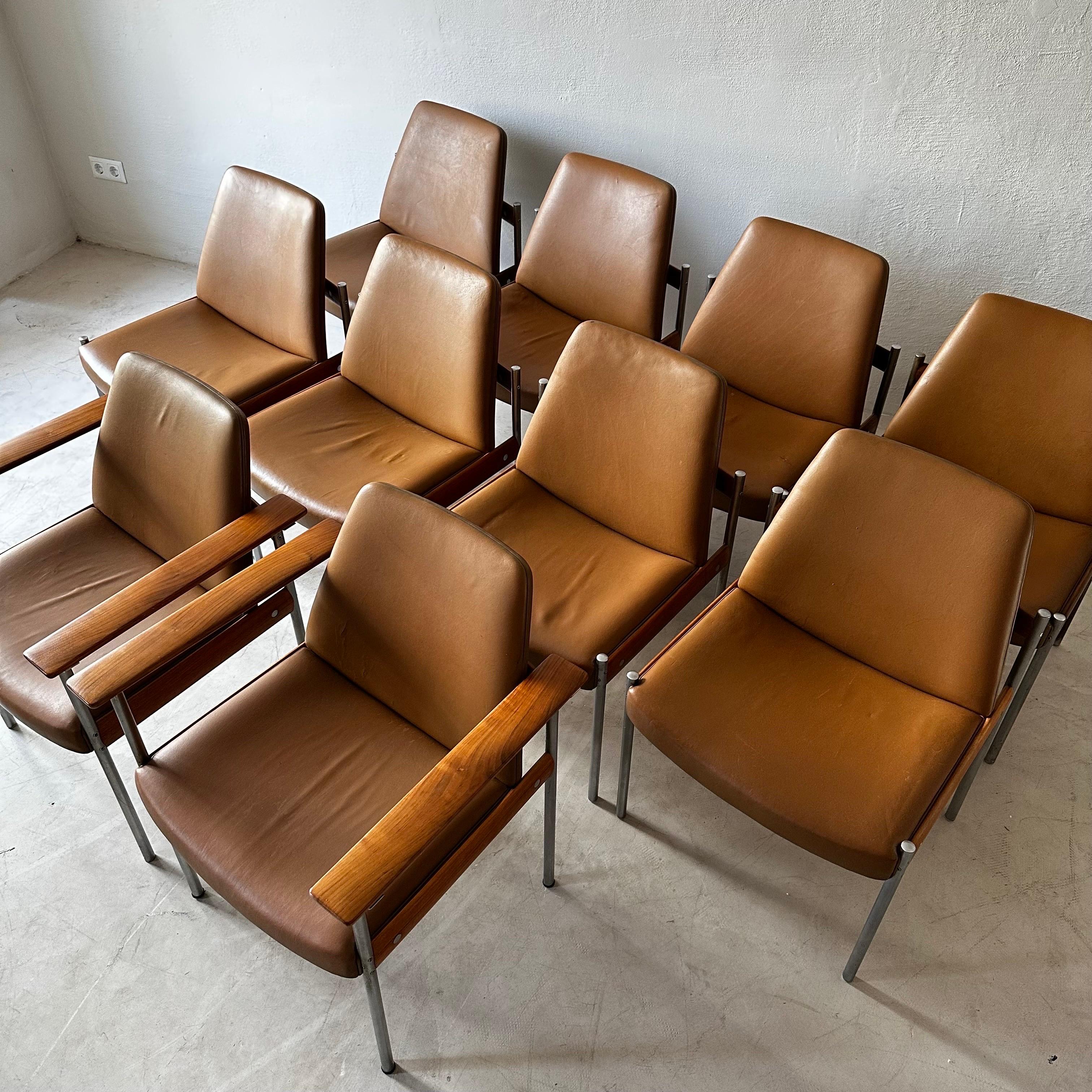 Sven Ivar Dysthe Large Set of 10 Chairs in Cognac Leather and Walnut For Sale 1