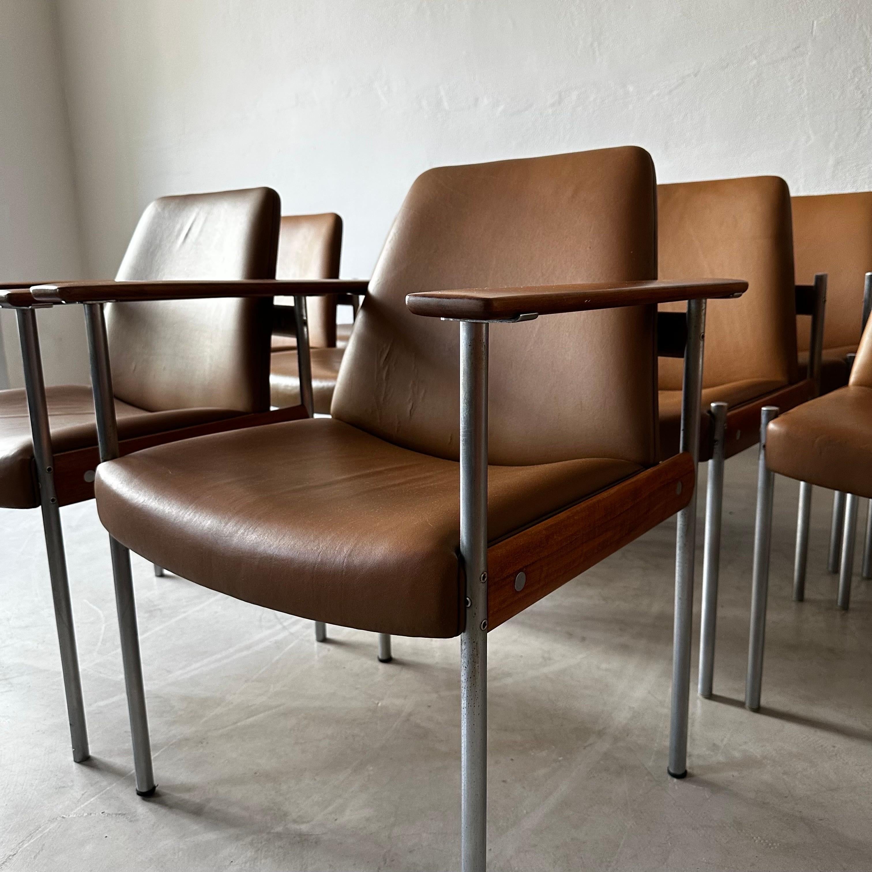 Sven Ivar Dysthe Large Set of 10 Chairs in Cognac Leather and Walnut For Sale 2