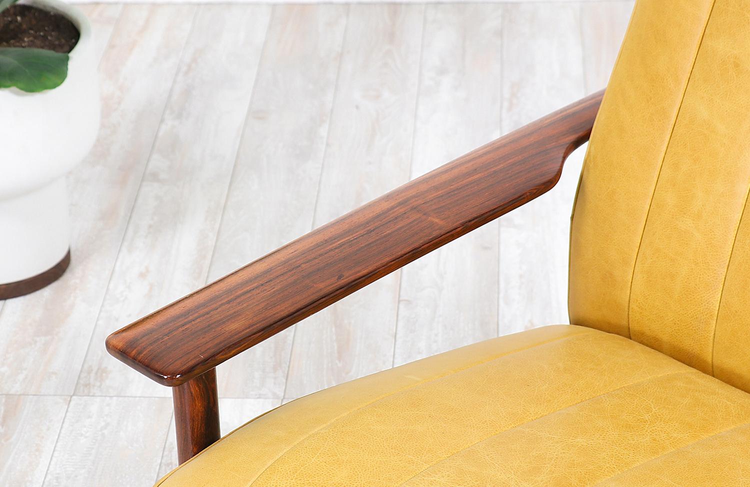 Sven Ivar Dysthe Model-1001 Rosewood and Leather Lounge Chair for Dokka Møbler 1