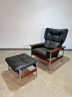Sven Ivar Dysthe Model No. 7001H Palisander Sessel und Ottomane