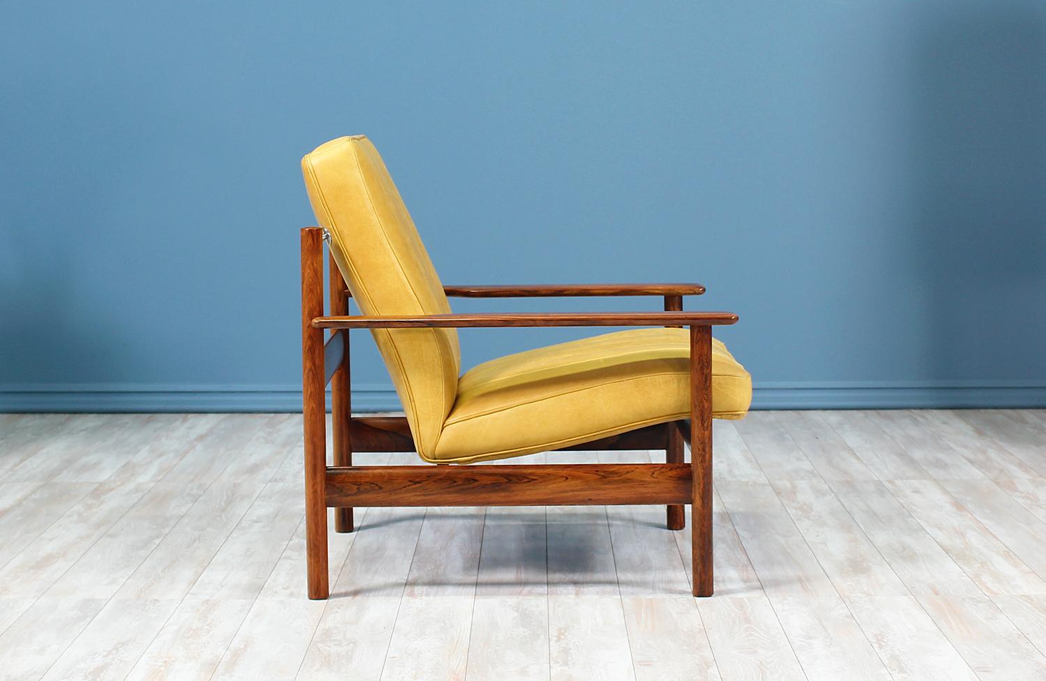 Sven Ivar Dysthe Rosewood and Leather Lounge Chair for Dokka Møbler In Excellent Condition In Los Angeles, CA