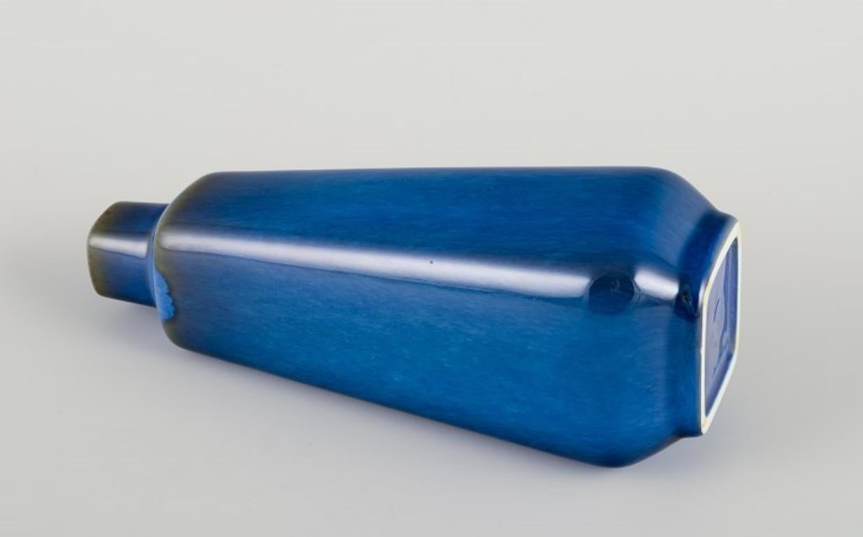 Metà XX secolo Sven Jonson per Gustavsberg. Vaso Laguna in gres smaltato. Anni '60/'70 in vendita