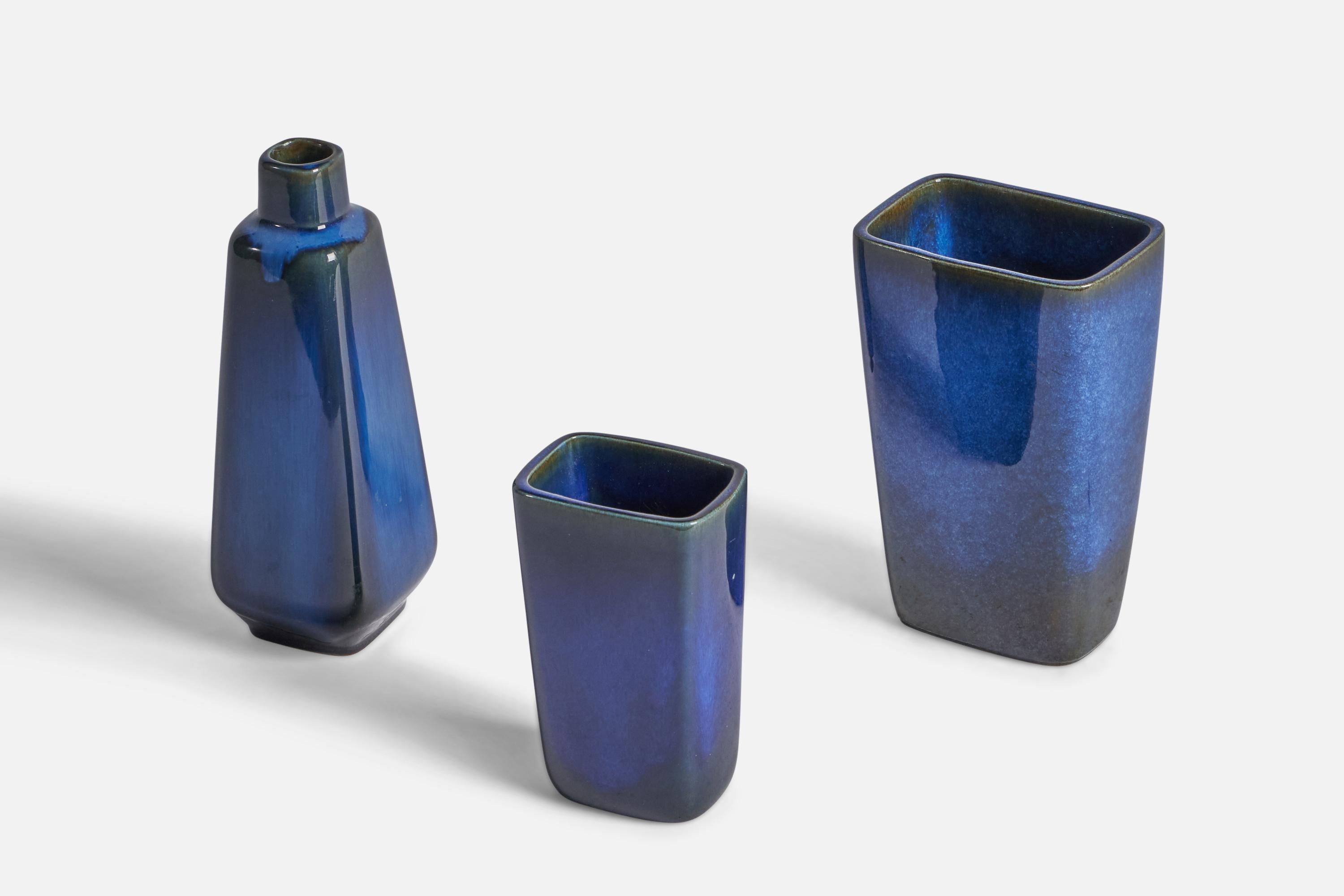 Mid-Century Modern Sven Jonsson, Vases, Stoneware, Sweden, 1960s For Sale