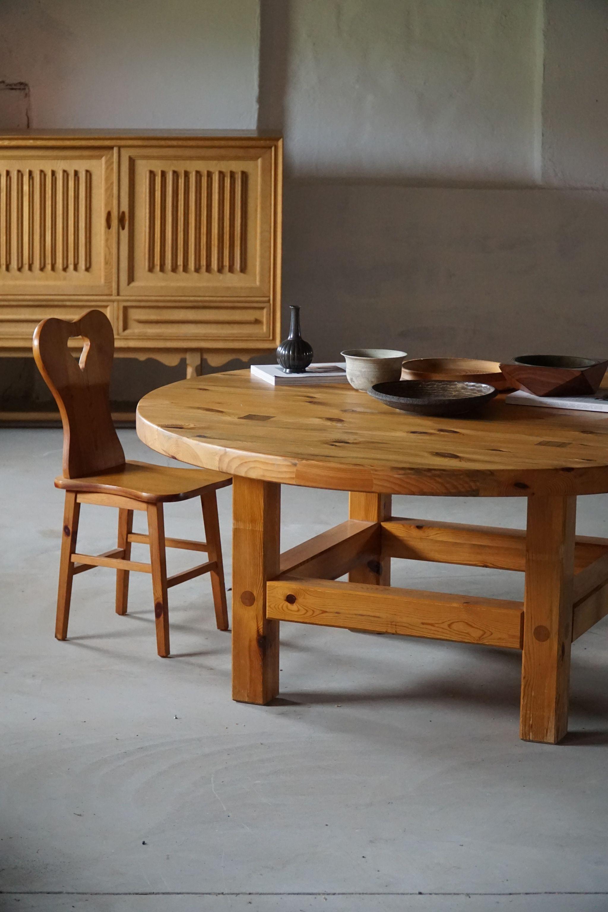 Sven Larsson, Large Round Dining Table in Solid Pine, Swedish Modern, 1960s 4