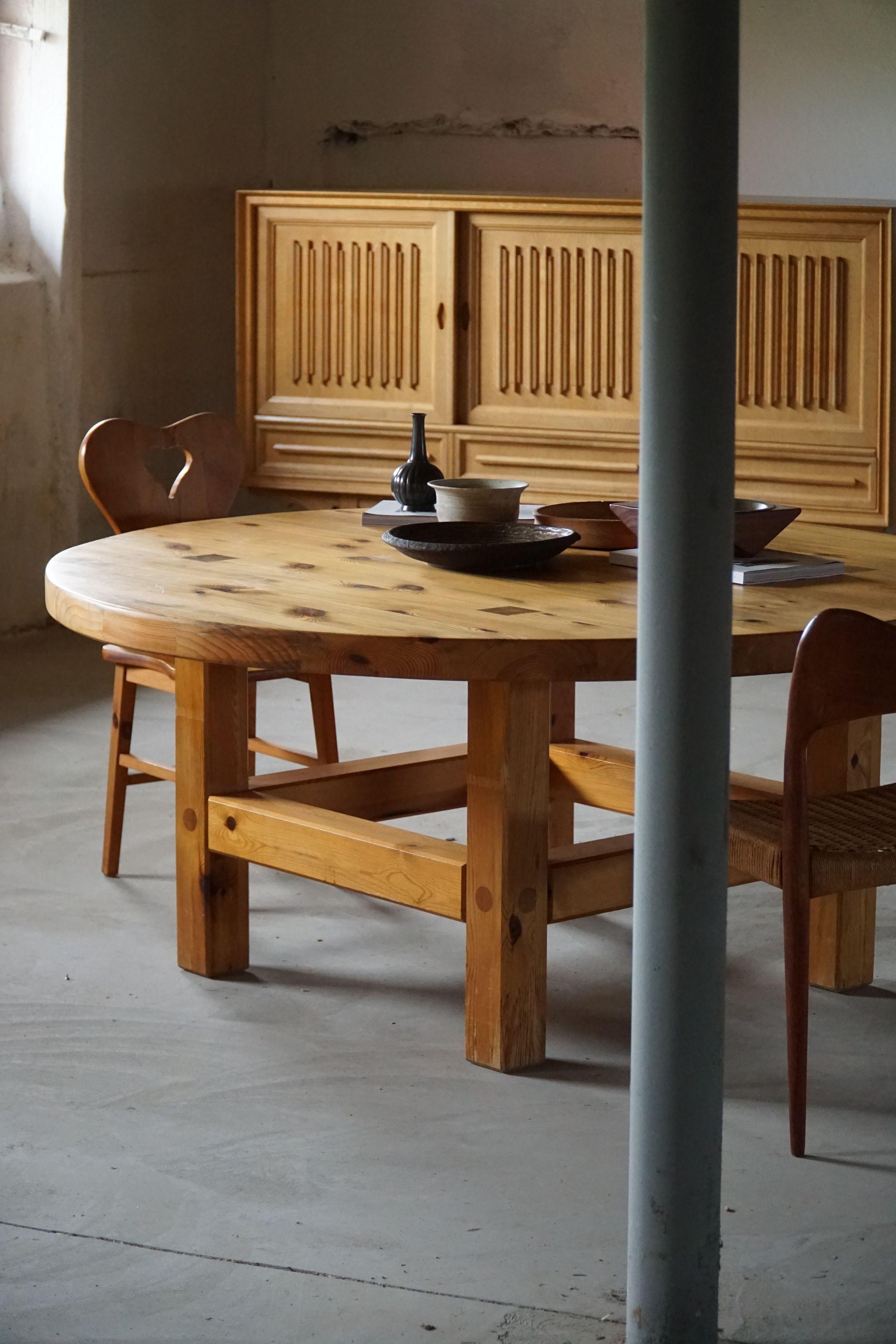 Sven Larsson, Large Round Dining Table in Solid Pine, Swedish Modern, 1960s 5