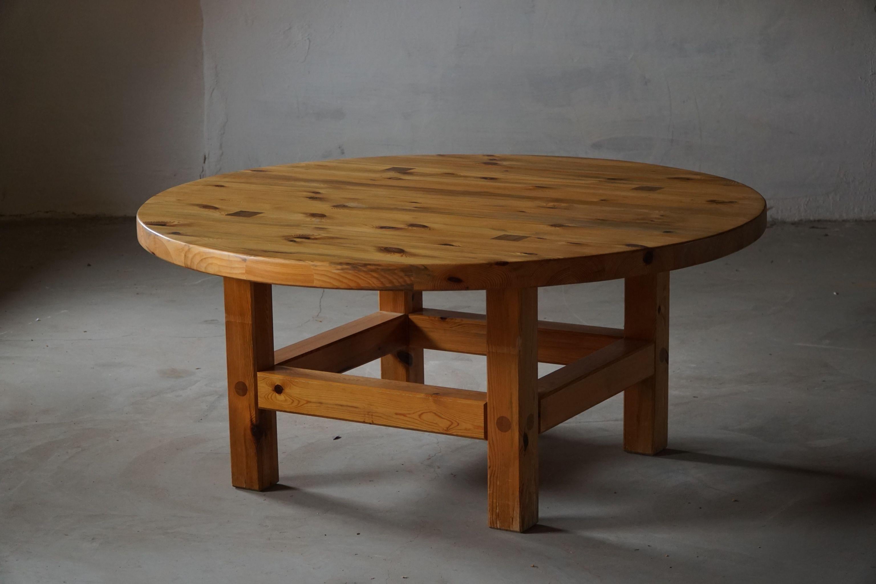 Sven Larsson, Large Round Dining Table in Solid Pine, Swedish Modern, 1960s For Sale 6