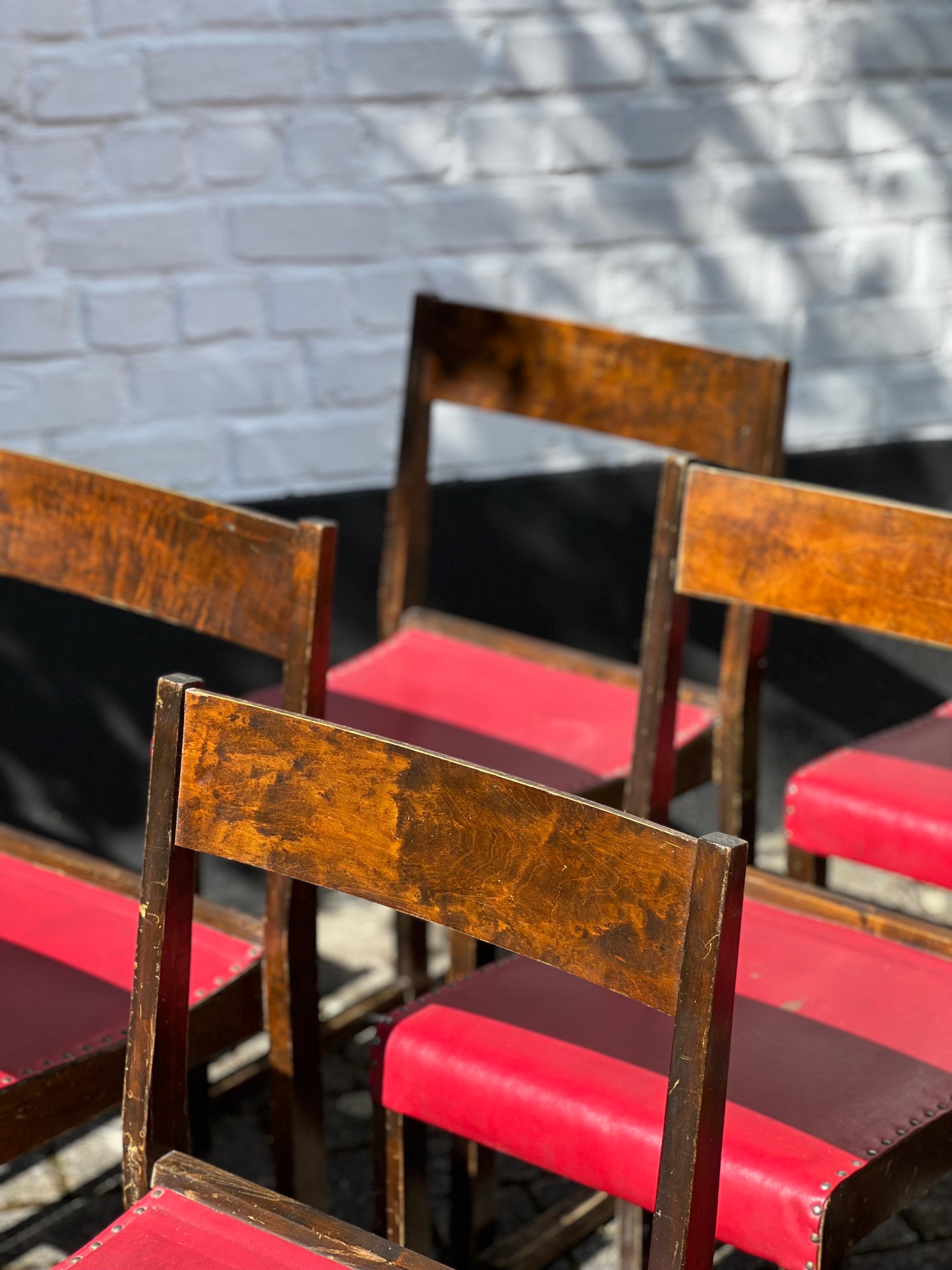 Sven Markelius chaises empilables modernistes rouge et brown foncé 1931 rare ensemble de 10 Bon état à Forest, BE