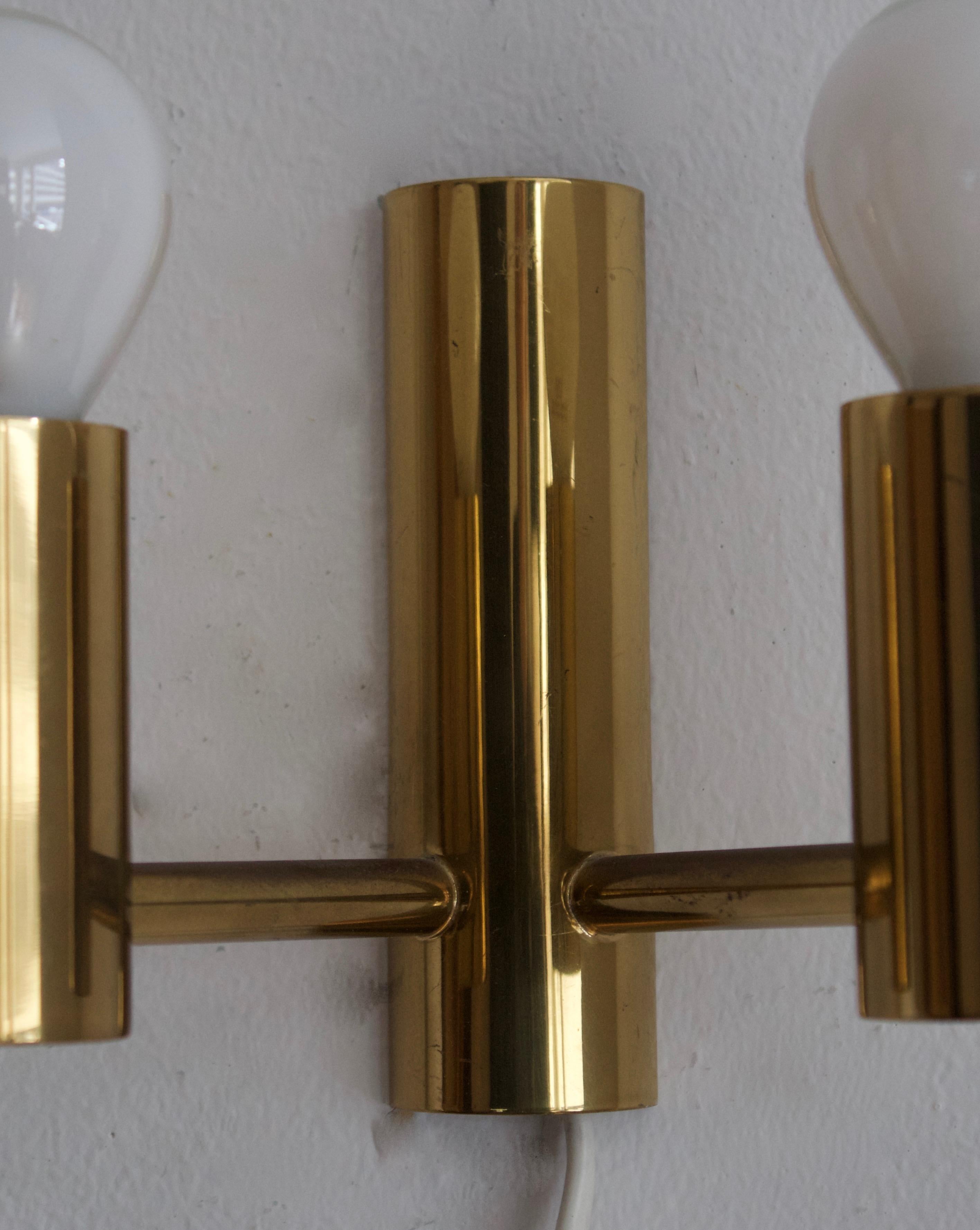 Sven Mejlstrøm, Two-Armed Wall Light, Brass, Fabric, Denmark, 1960s In Good Condition For Sale In High Point, NC