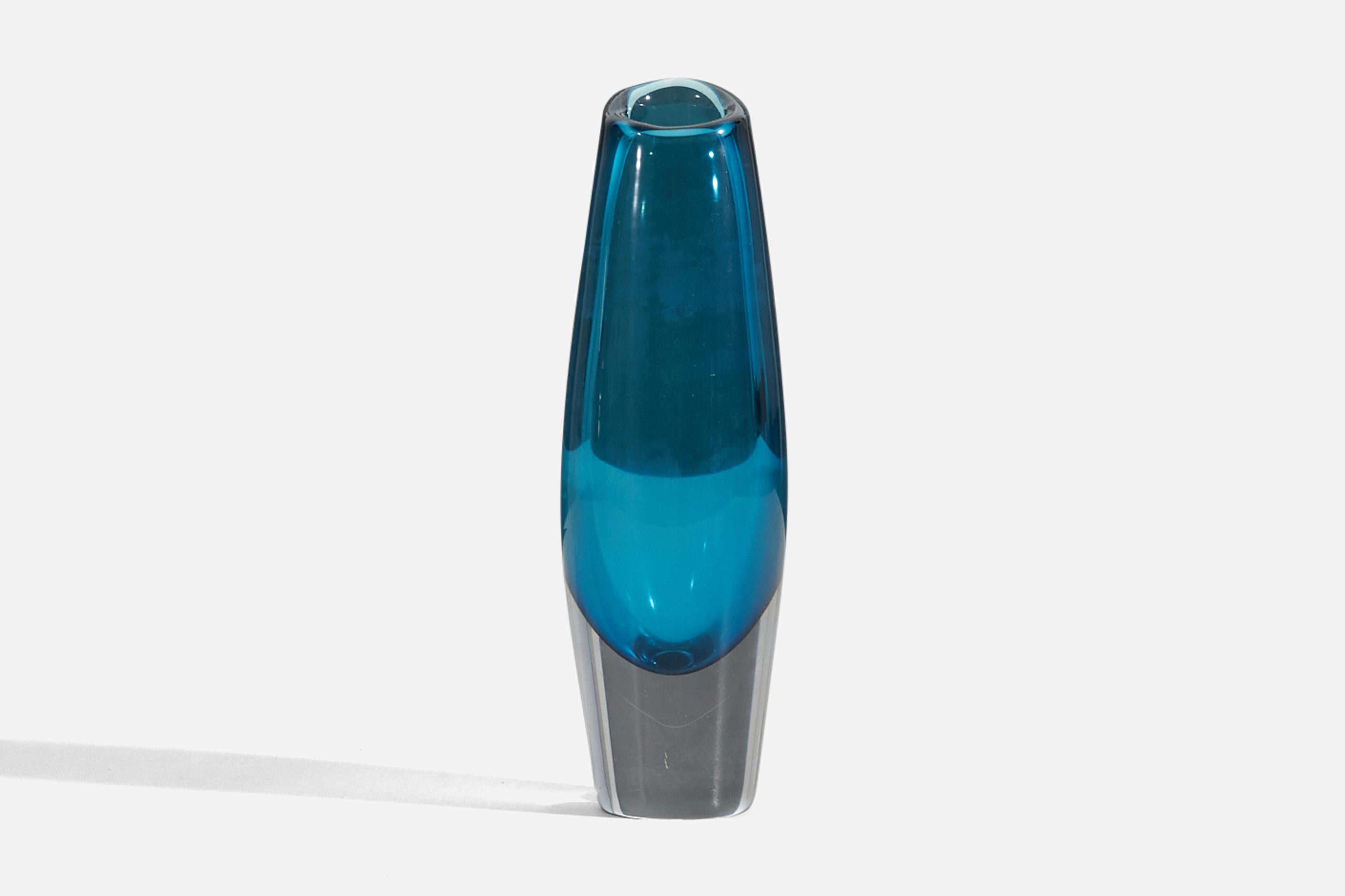 Mid-Century Modern Sven Palmqvist, Organic Vase, Blown Sommerso Glass, Orrefors, Sweden, 1950s For Sale