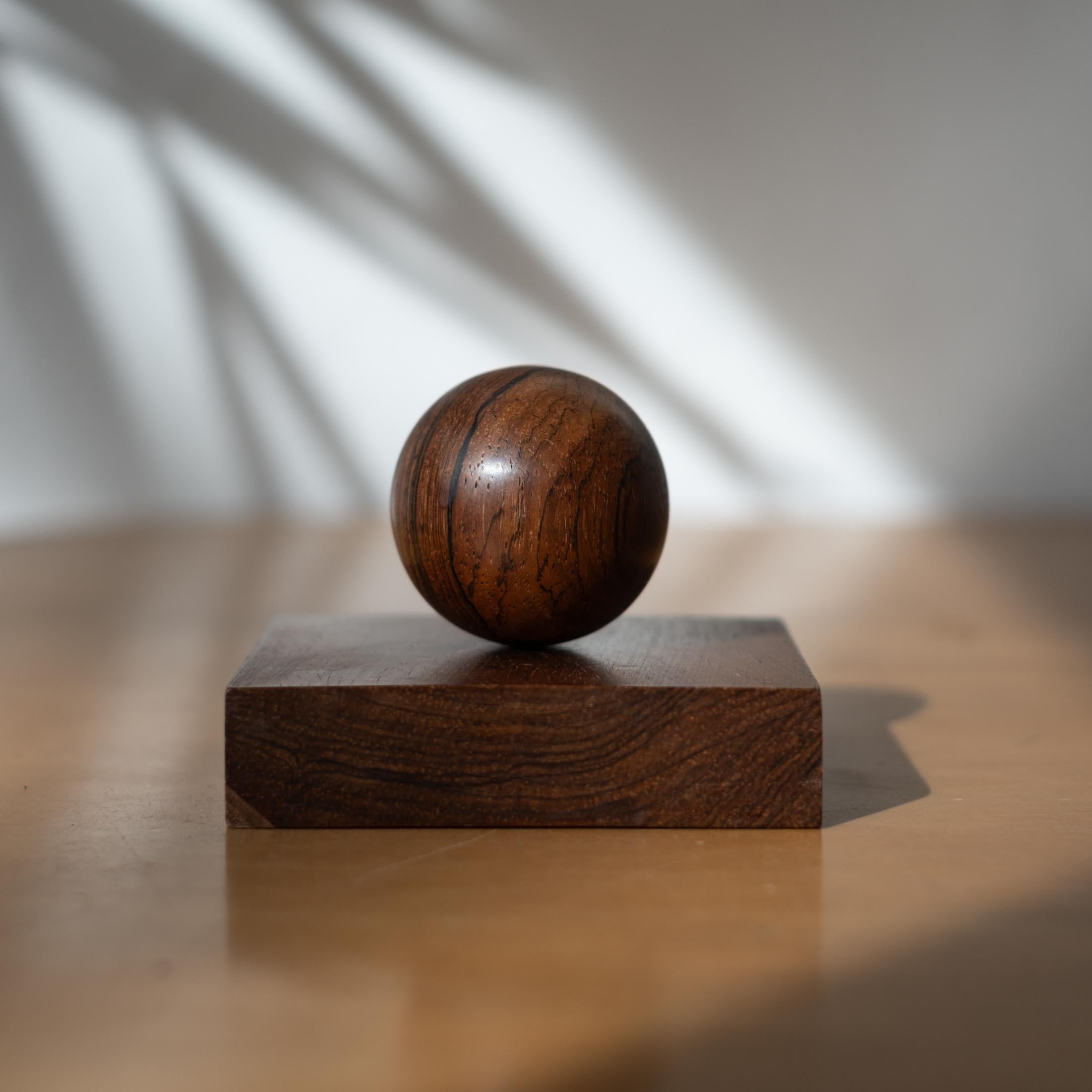 Sven Petersen Kinetische Skulptur aus Rosenholz 6