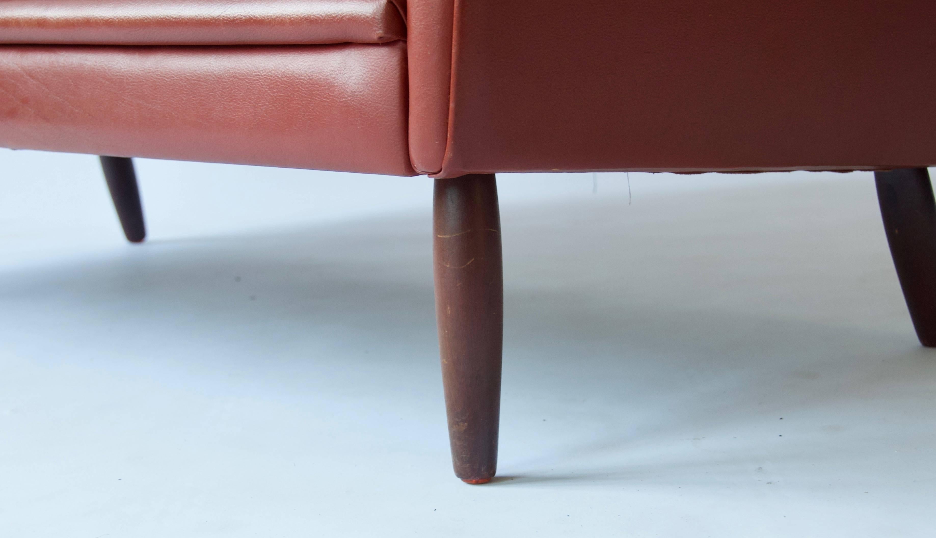 Sven Skipper Danish Leather Sofa In Good Condition For Sale In Turners Falls, MA
