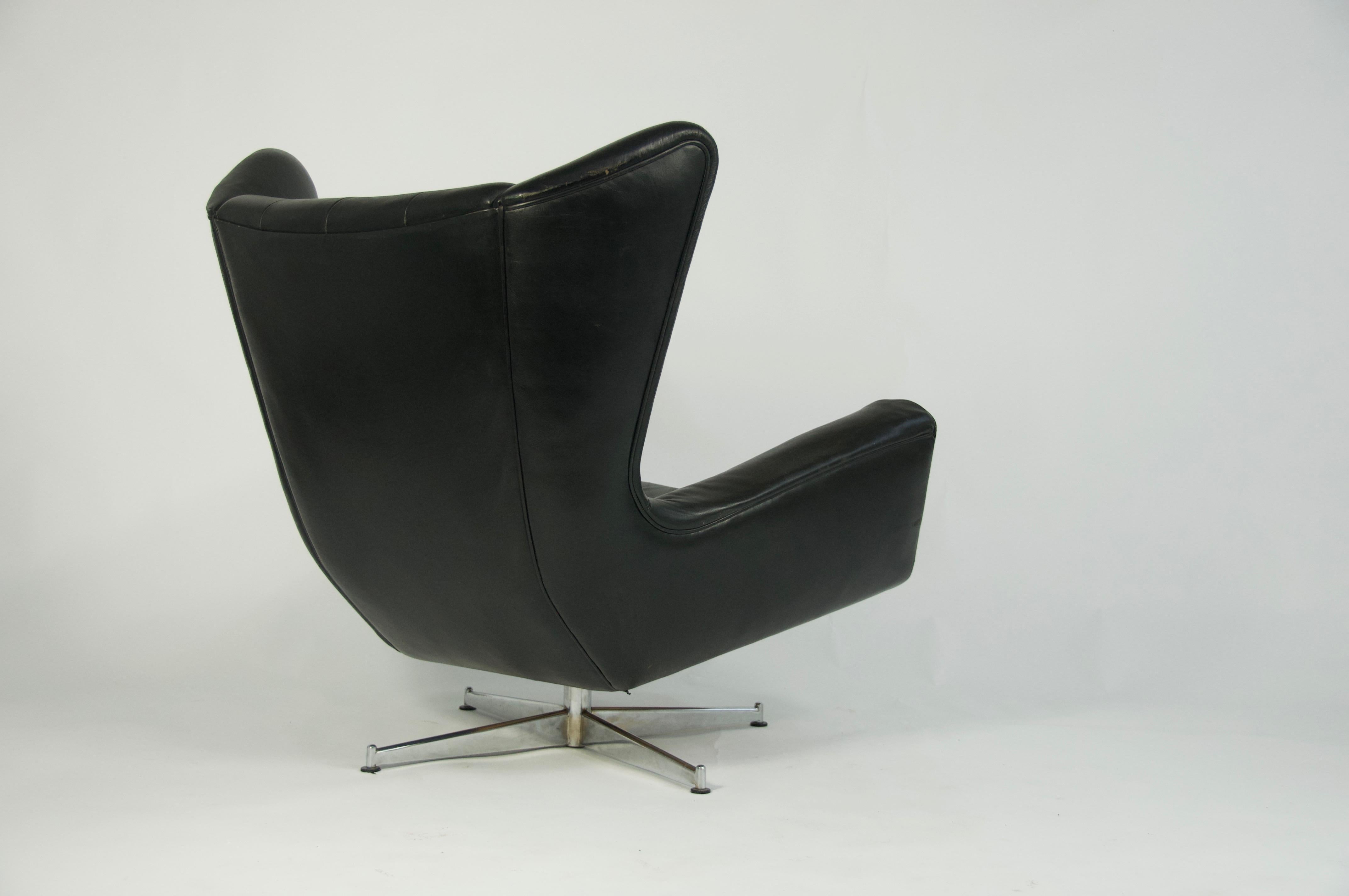 Sven Skipper Leather Lounge Chair and Ottoman For Sale at 1stDibs