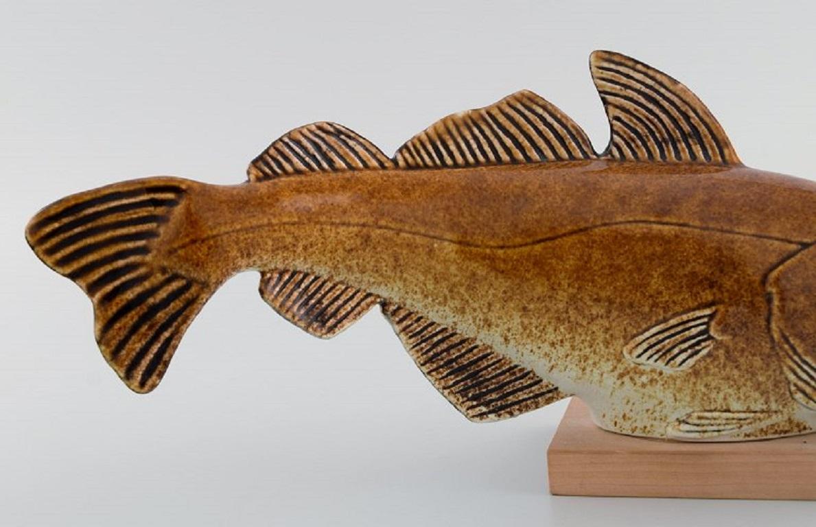 Sven Wejsfelt für Gustavsberg, einzigartiger Stim 7 Fisch in glasierter Keramik (Schwedisch) im Angebot