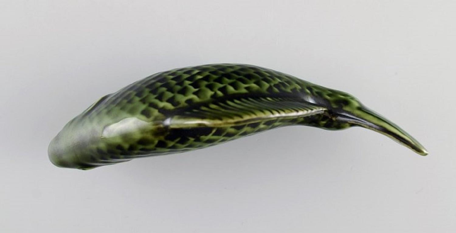 Vernissé Sven Wejsfelt pour Gustavsberg, poisson unique en céramique émaillée en vente