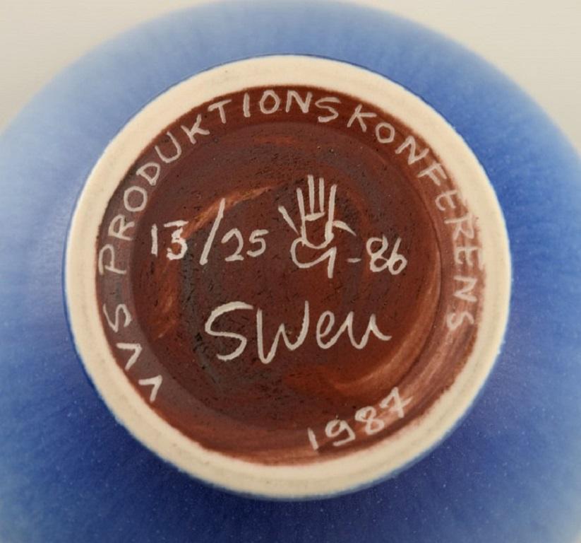 Sven Wejsfelt, Gustavsberg Studiohand, Bowl in Glazed Ceramics 1