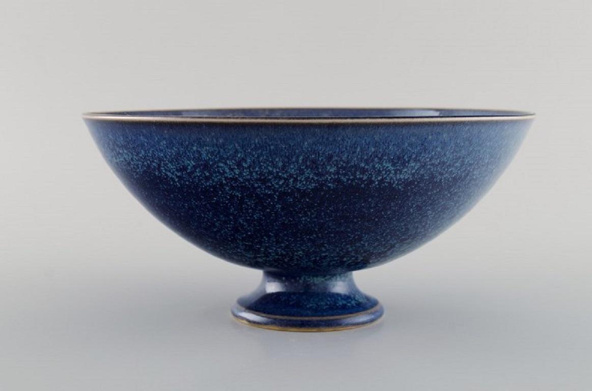 Scandinavian Modern Sven Wejsfelt, Gustavsberg Studiohand, Bowl on a Base in Ceramics