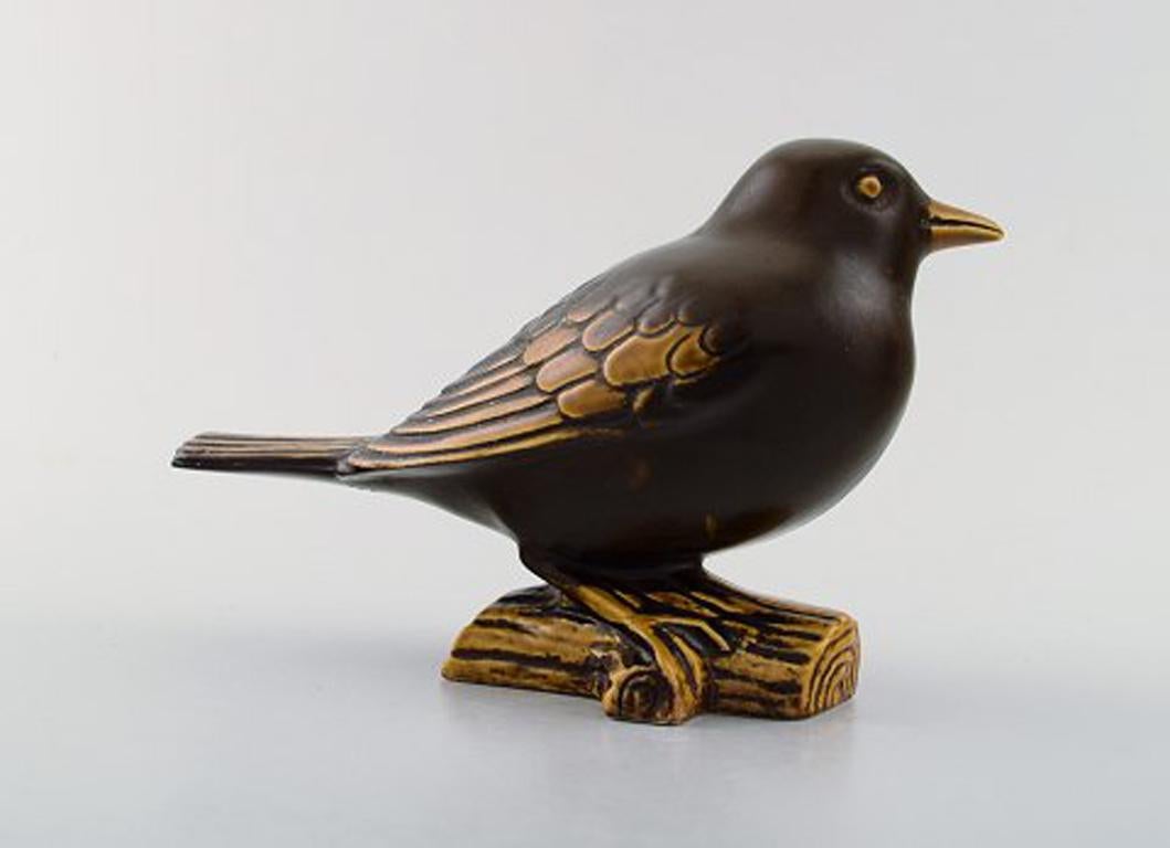 Sven Wejsfelt for Gustavsberg. Bird in stoneware.
Beautiful glaze in brown shades.
Signed.
In perfect condition.
Measures 19 x 12 cm.