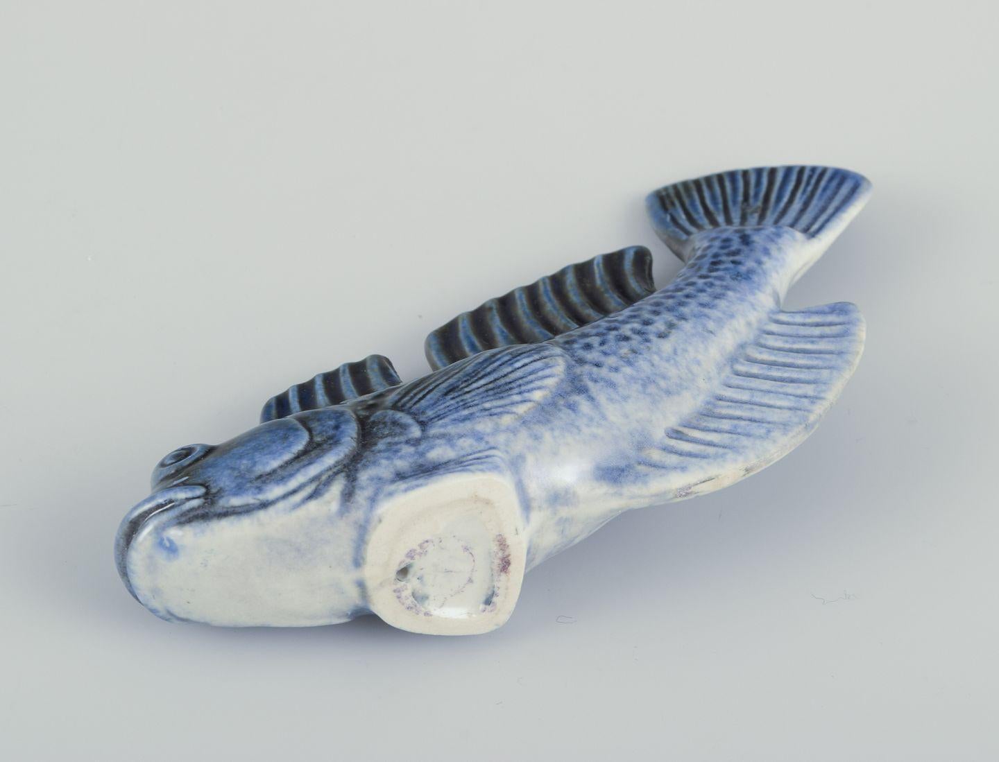 Smaltato Sven Wejsfelt per Gustavsberg. Unico pesce 