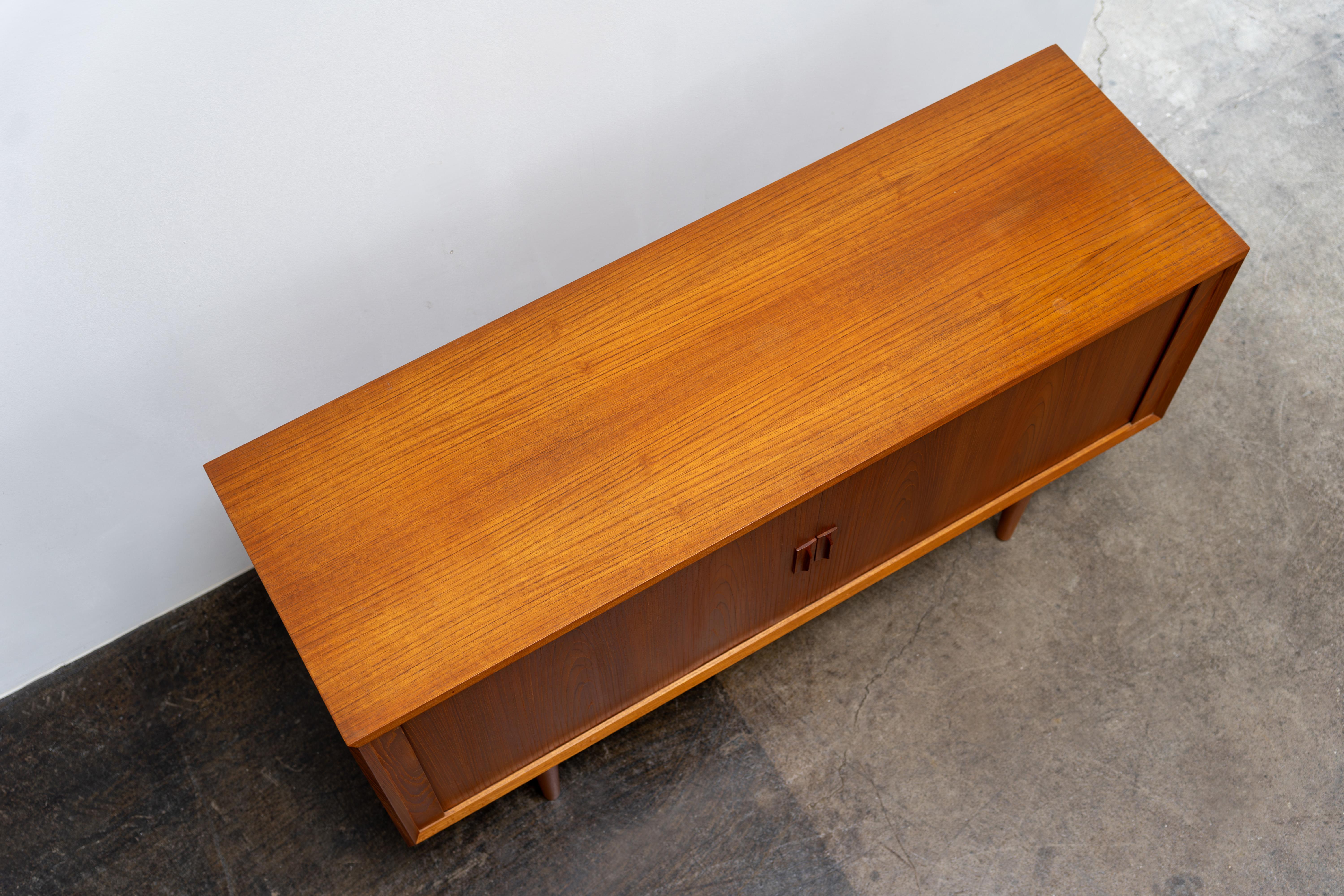 Svend A. Larsen - Teak Sideboard Faarup Møbelfabrik, 1960s For Sale 7