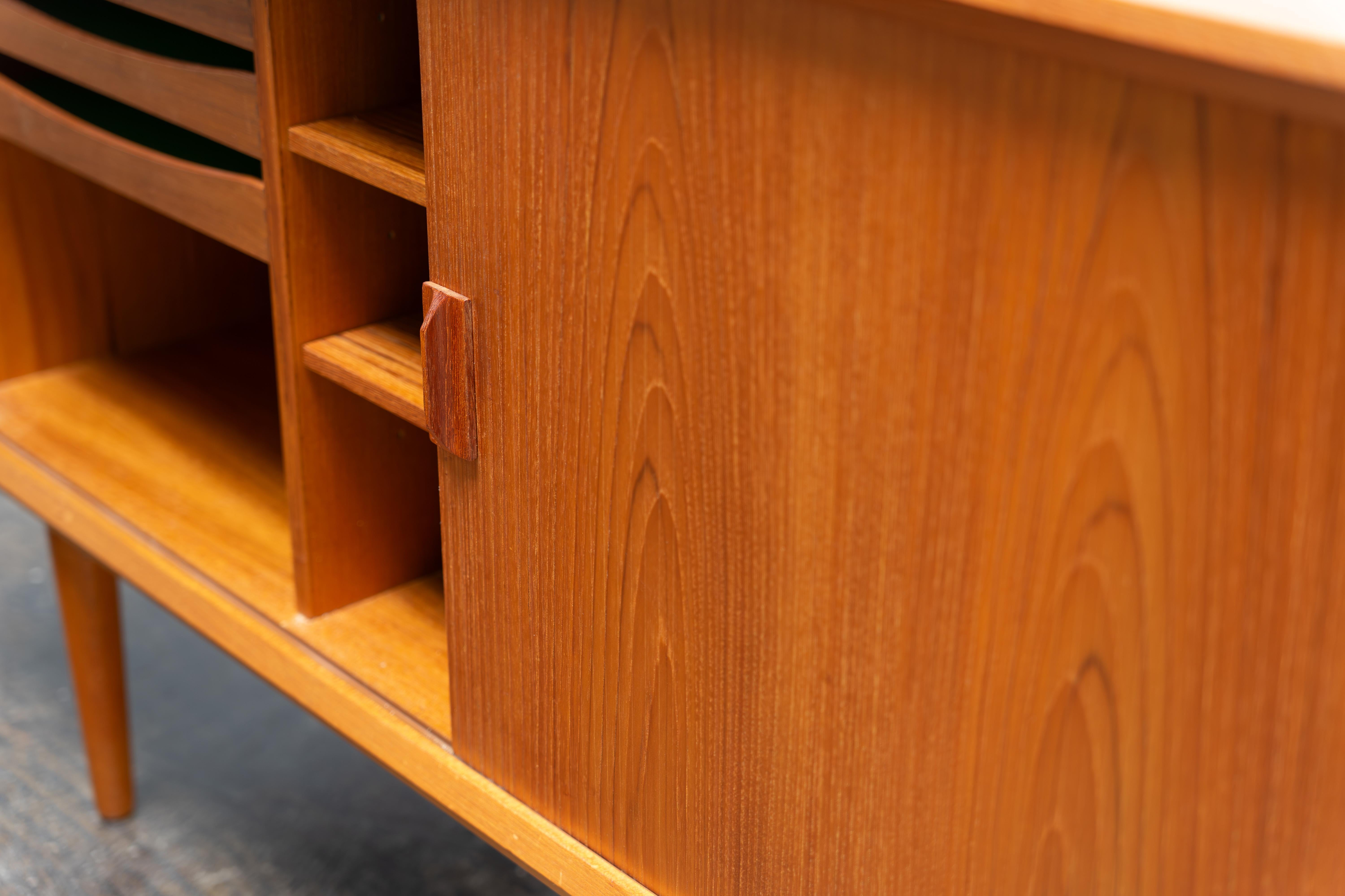 Svend A. Larsen - Teak Sideboard Faarup Møbelfabrik, 1960s For Sale 3