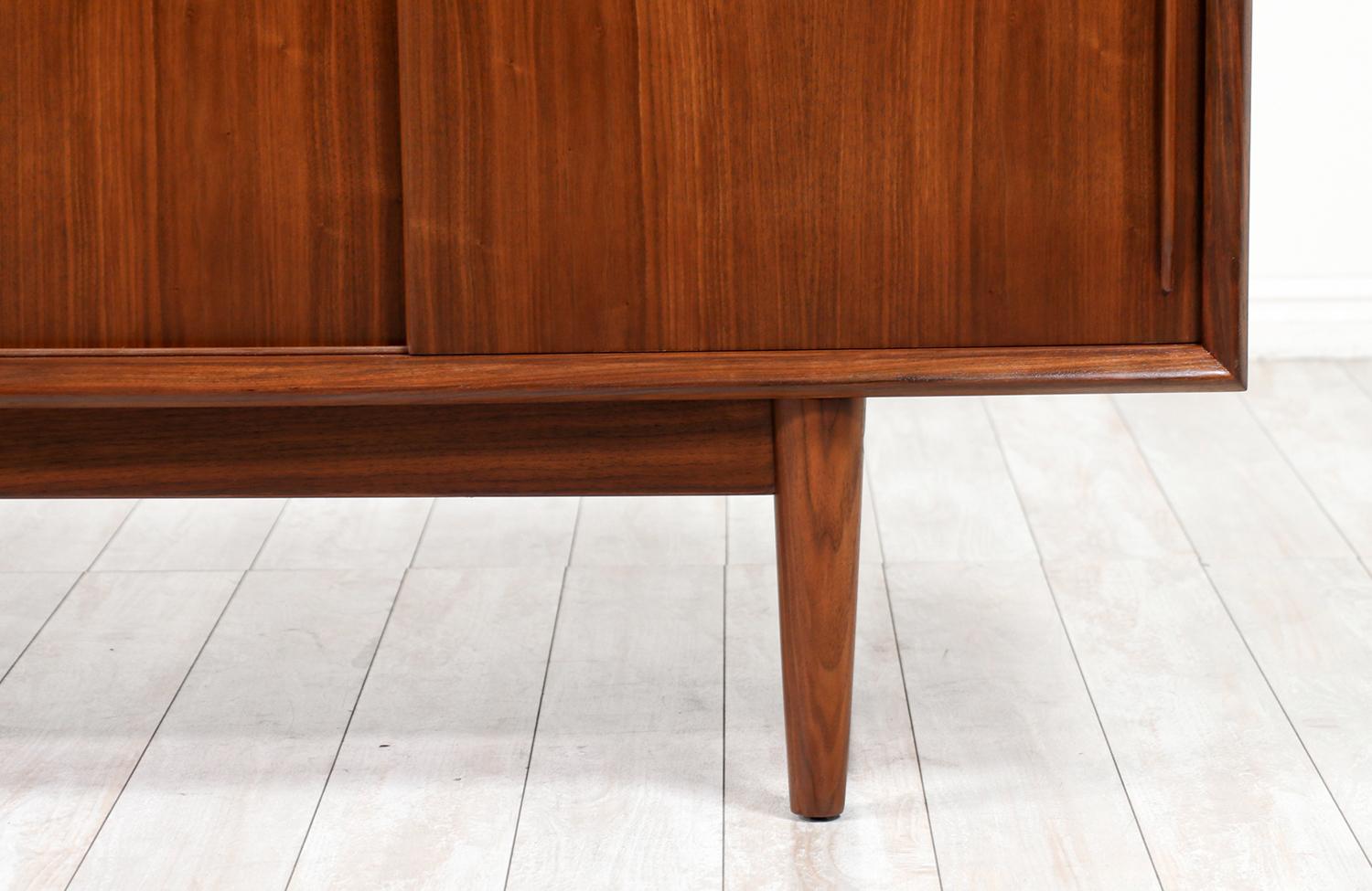 Svend A. Madsen Curved-Front Teak Credenza for H.P. Hansen 3