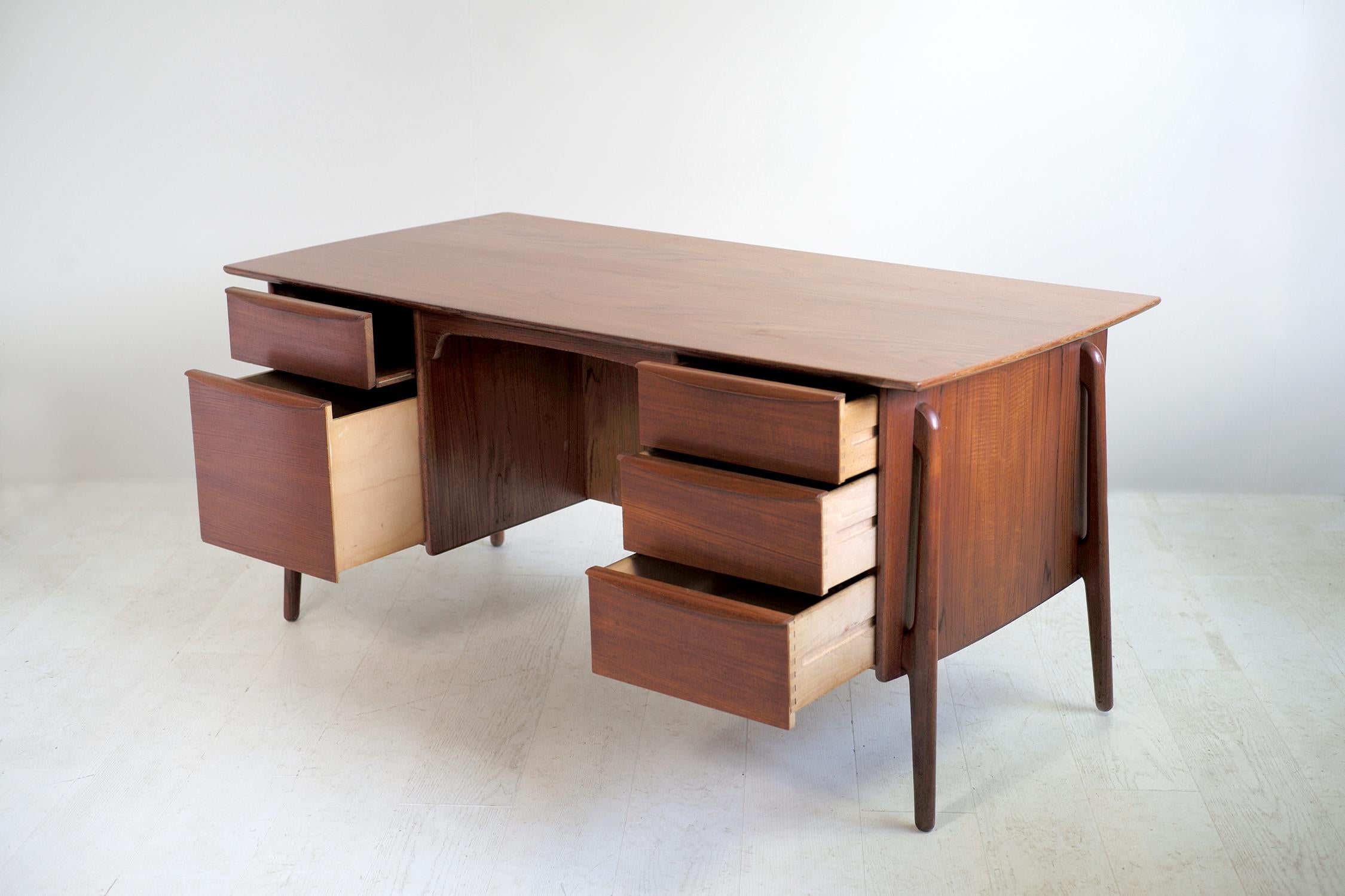 Svend A. Madsen Executive Teak Desk, Sigurd Hansen, Denmark, 1950 1