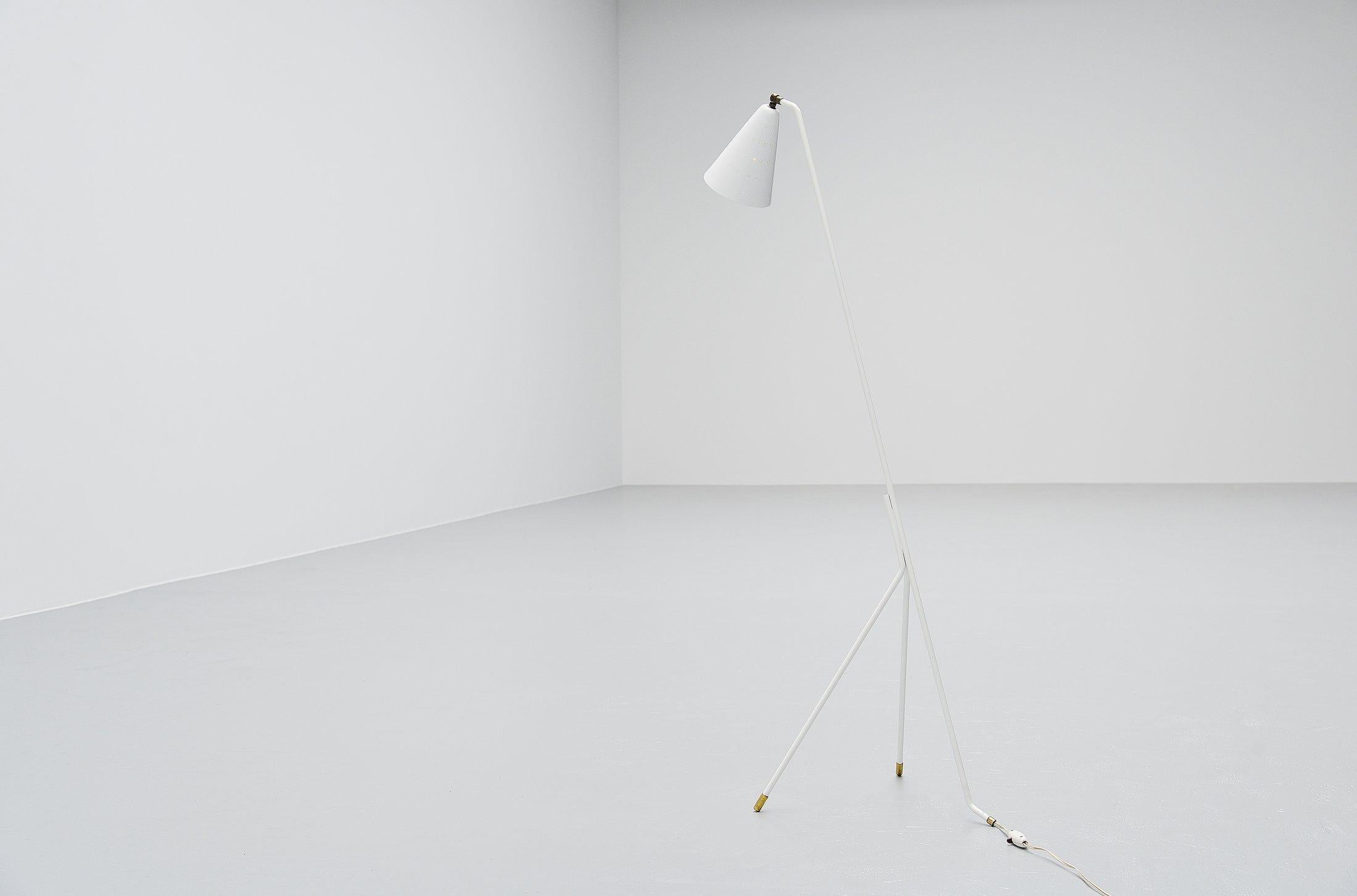 Svend Aage Holm-Sorensen Floor Lamp White, Denmark, 1950 In Good Condition For Sale In Roosendaal, Noord Brabant