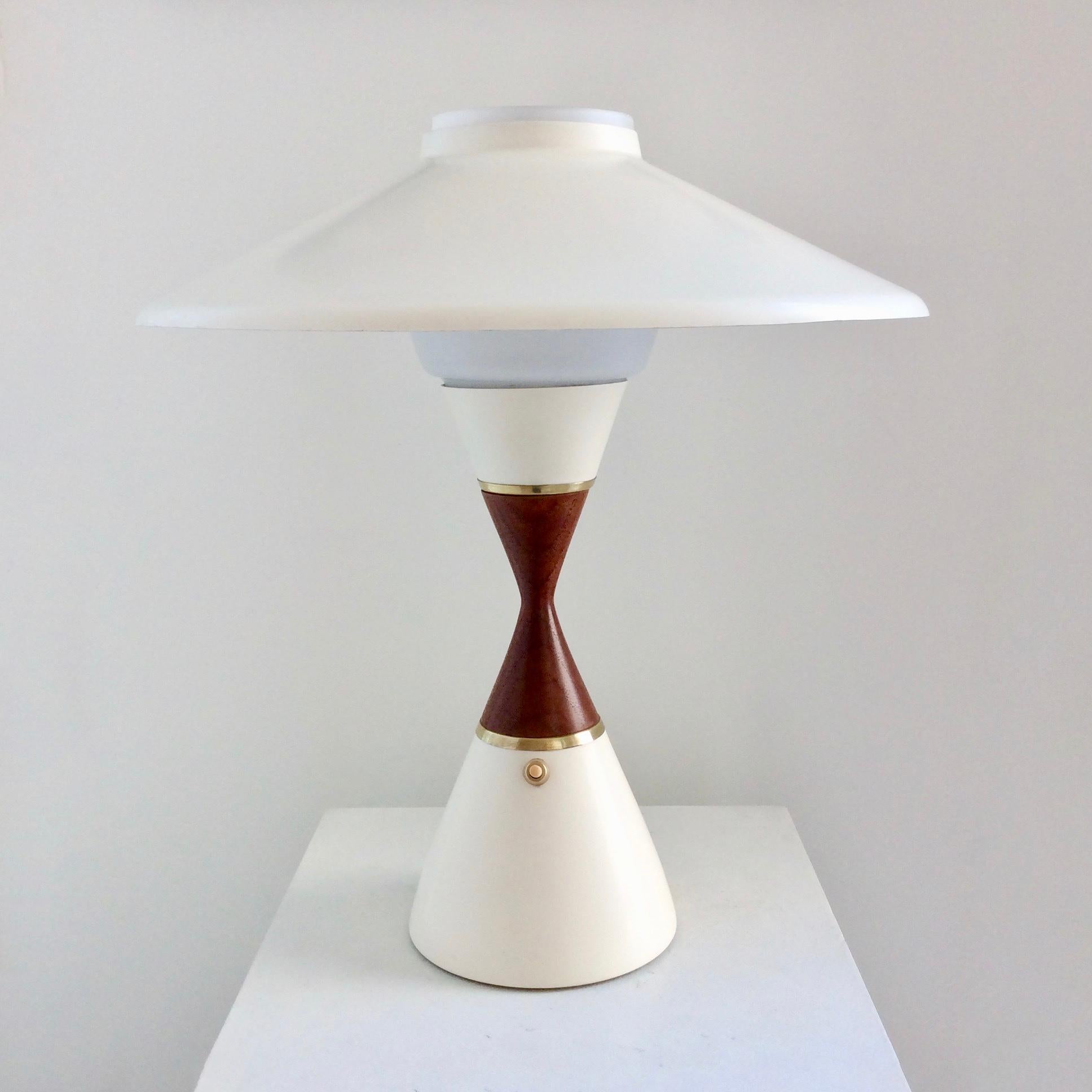 Svend Middelboe Table Lamp for Nordic Solar, circa 1950, Danemark 5