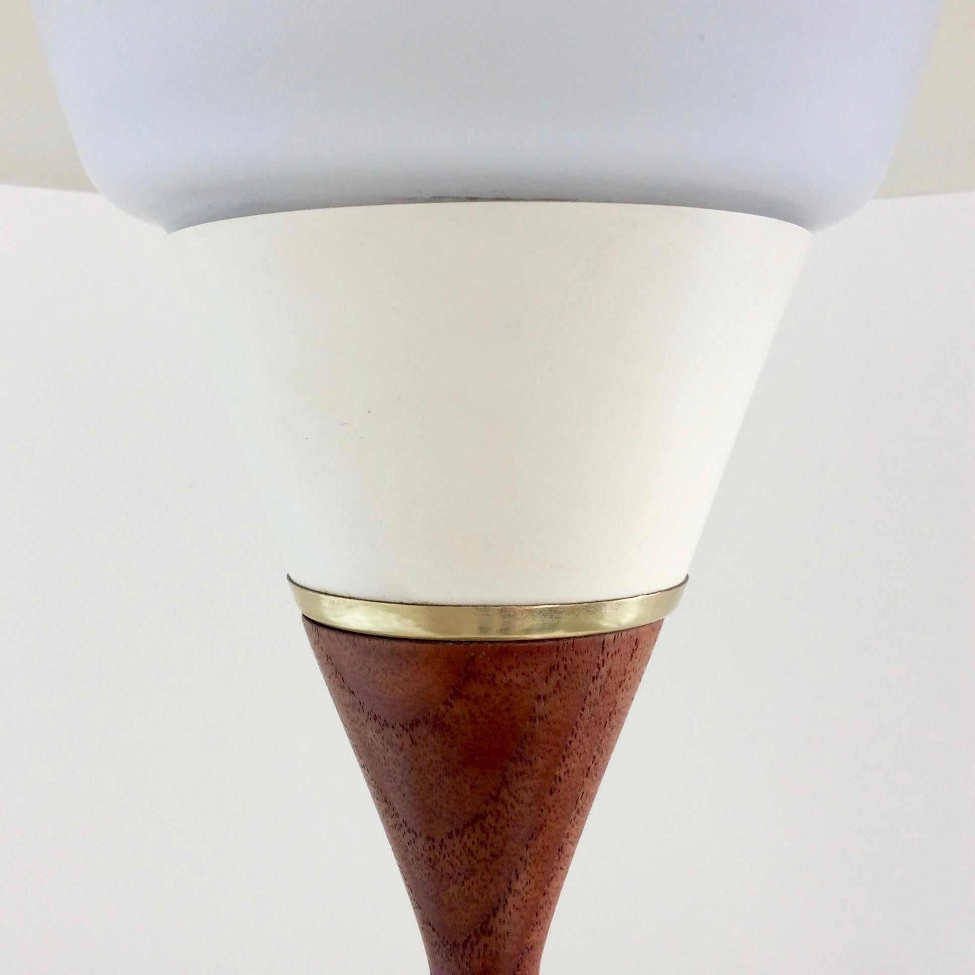 Svend Middelboe Table Lamp for Nordic Solar, circa 1950, Danemark 1