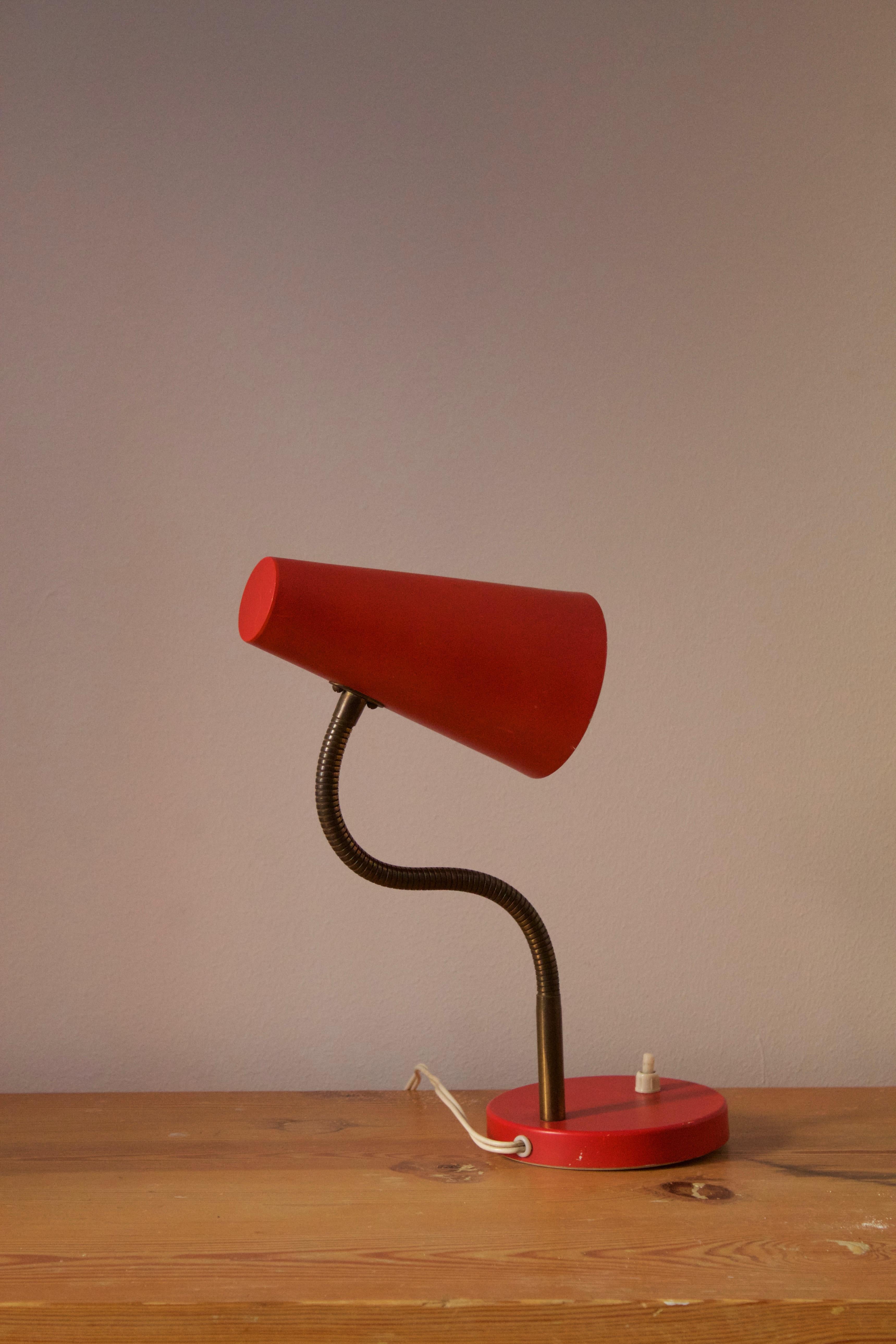 Mid-Century Modern Svend Aage Holm Sørensen, Adjustable Table Lamp, Brass, Metal, Denmark, 1950s