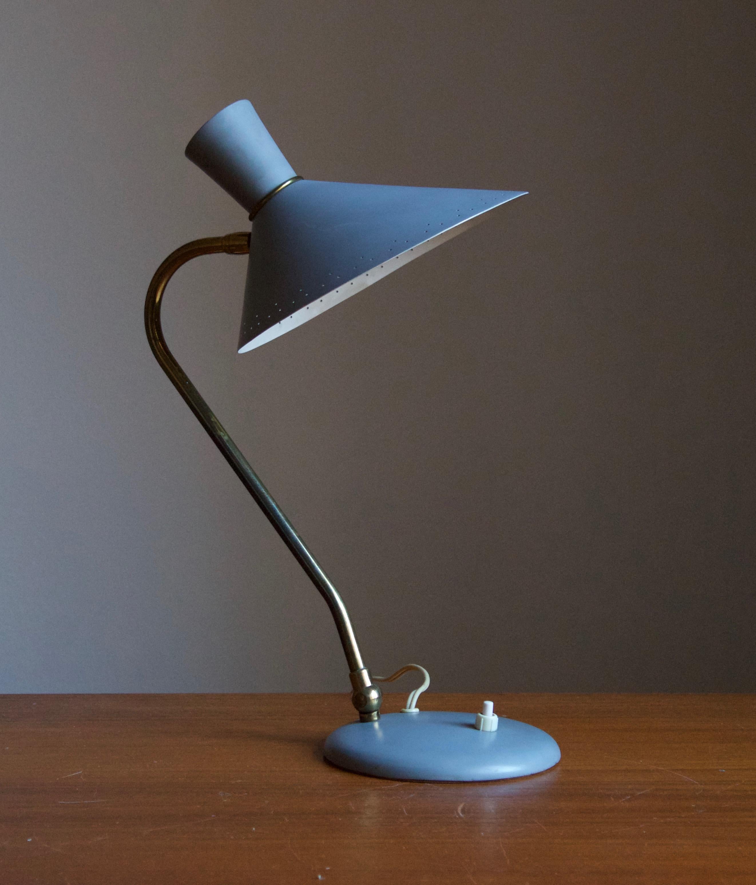 Mid-Century Modern Svend Aage Holm Sørensen, Adjustable Table Lamp, Brass, Metal, Denmark, 1950s