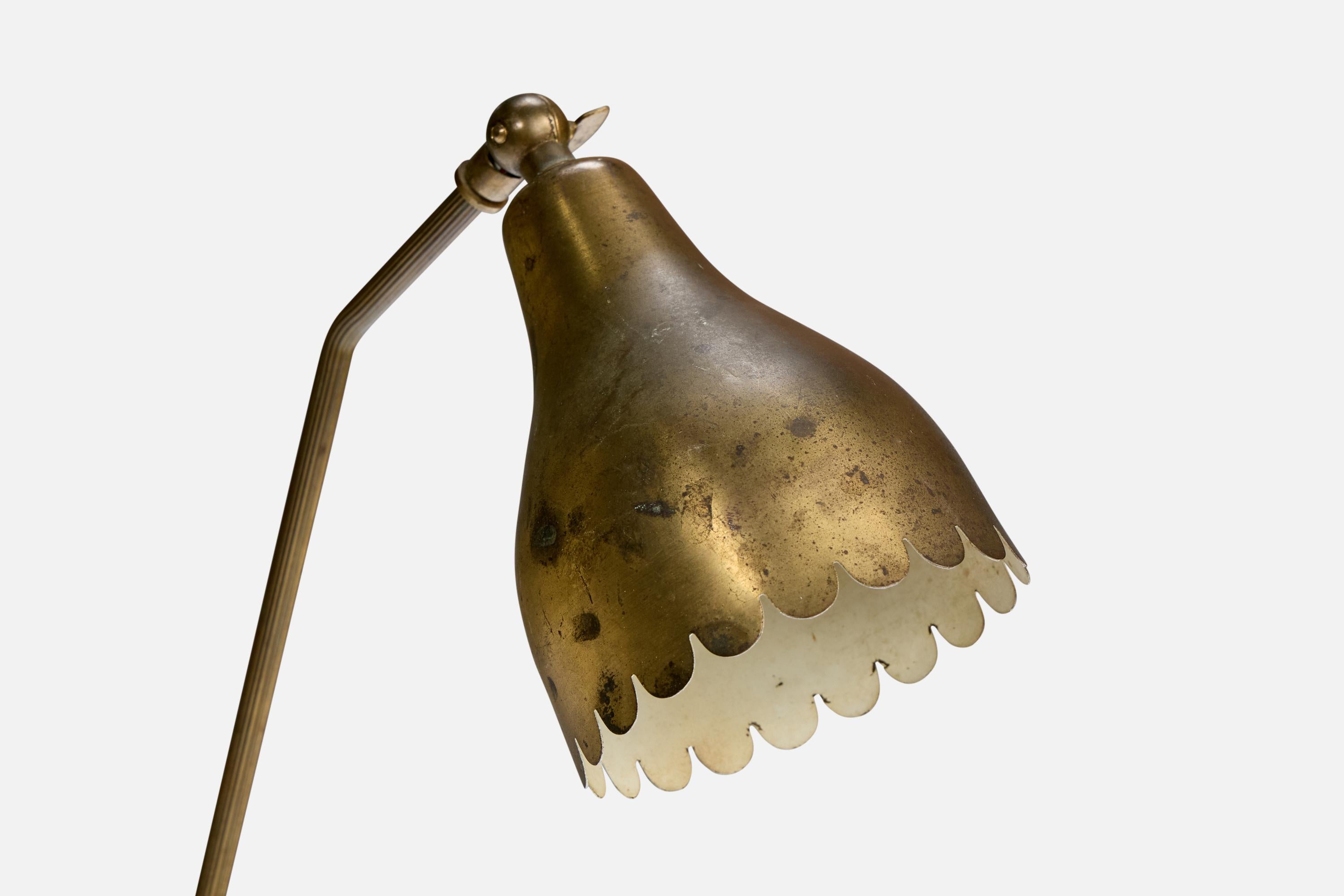 Svend Aage Holm Sørensen Attribution, Table Lamp, Brass, Denmark, 1950s In Good Condition For Sale In High Point, NC