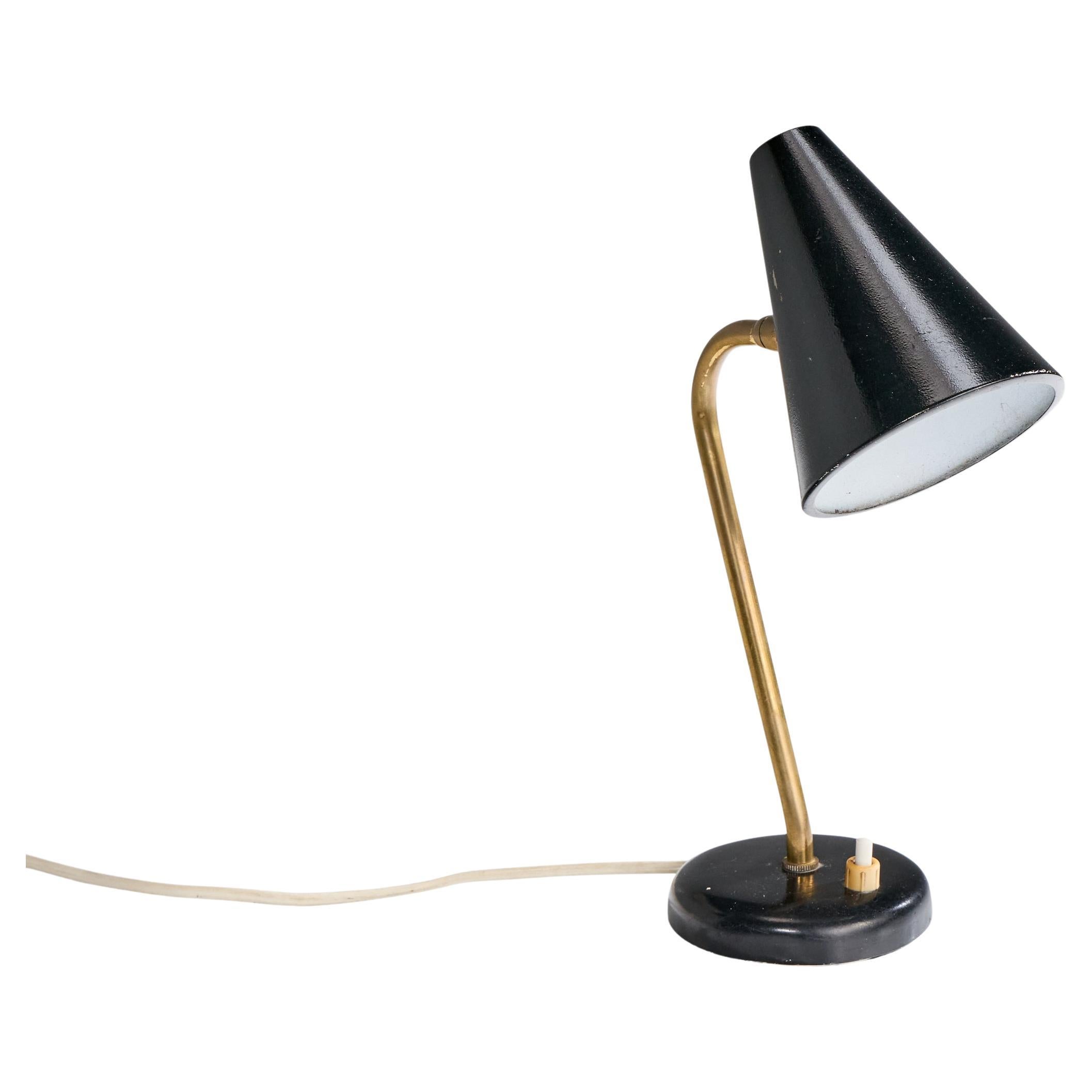 Attribuzione Svend Aage Holm Sørensen, Lampada da tavolo, Ottone, Metallo, Danimarca, anni '50