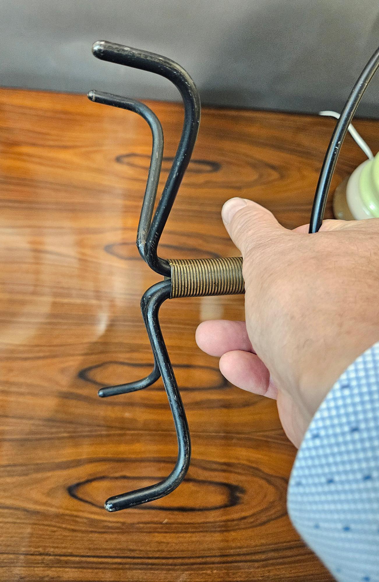 Metà XX secolo Svend Aage Holm Sørensen - Menorah danese in acciaio e ottone della metà del secolo scorso in vendita